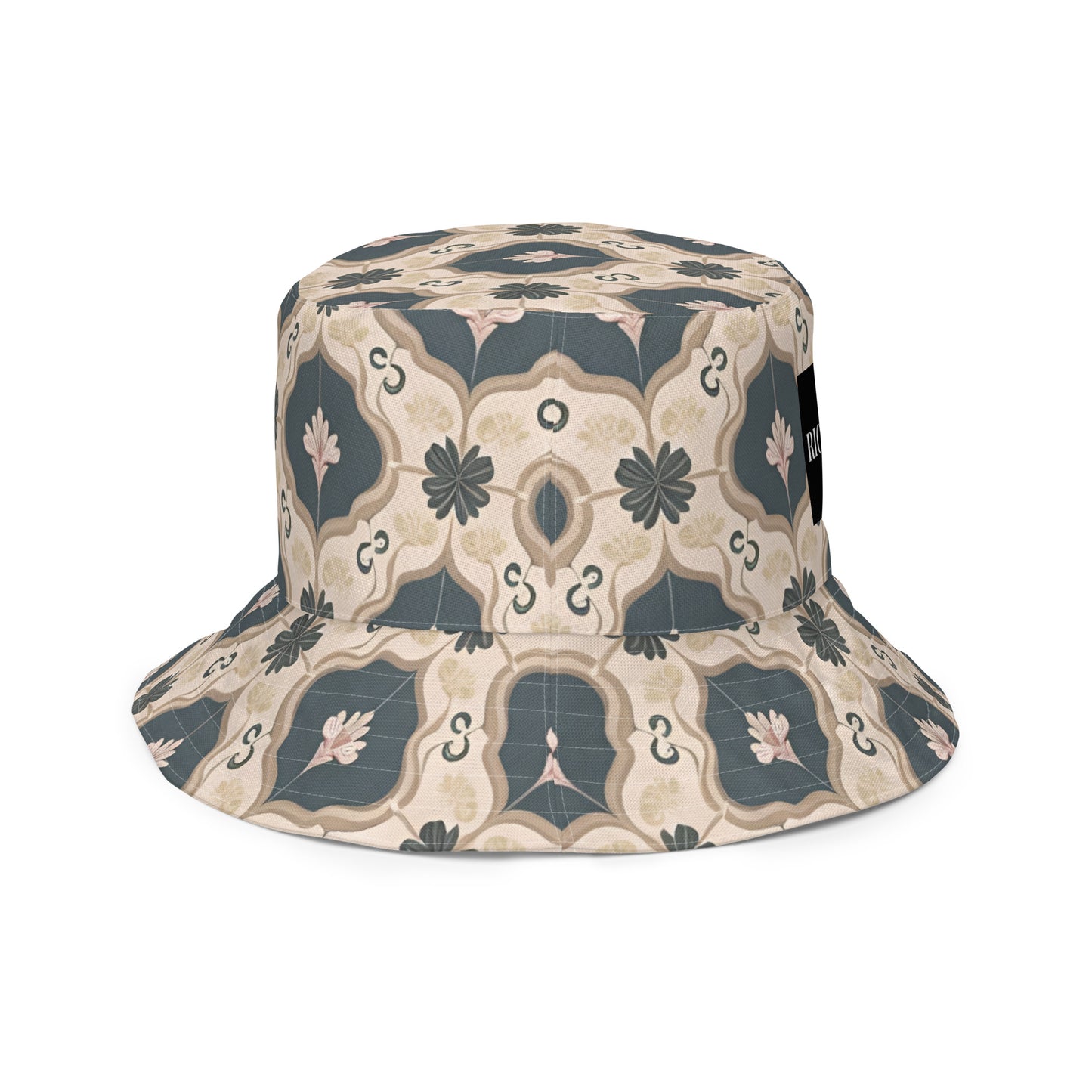 Reversible bucket hat