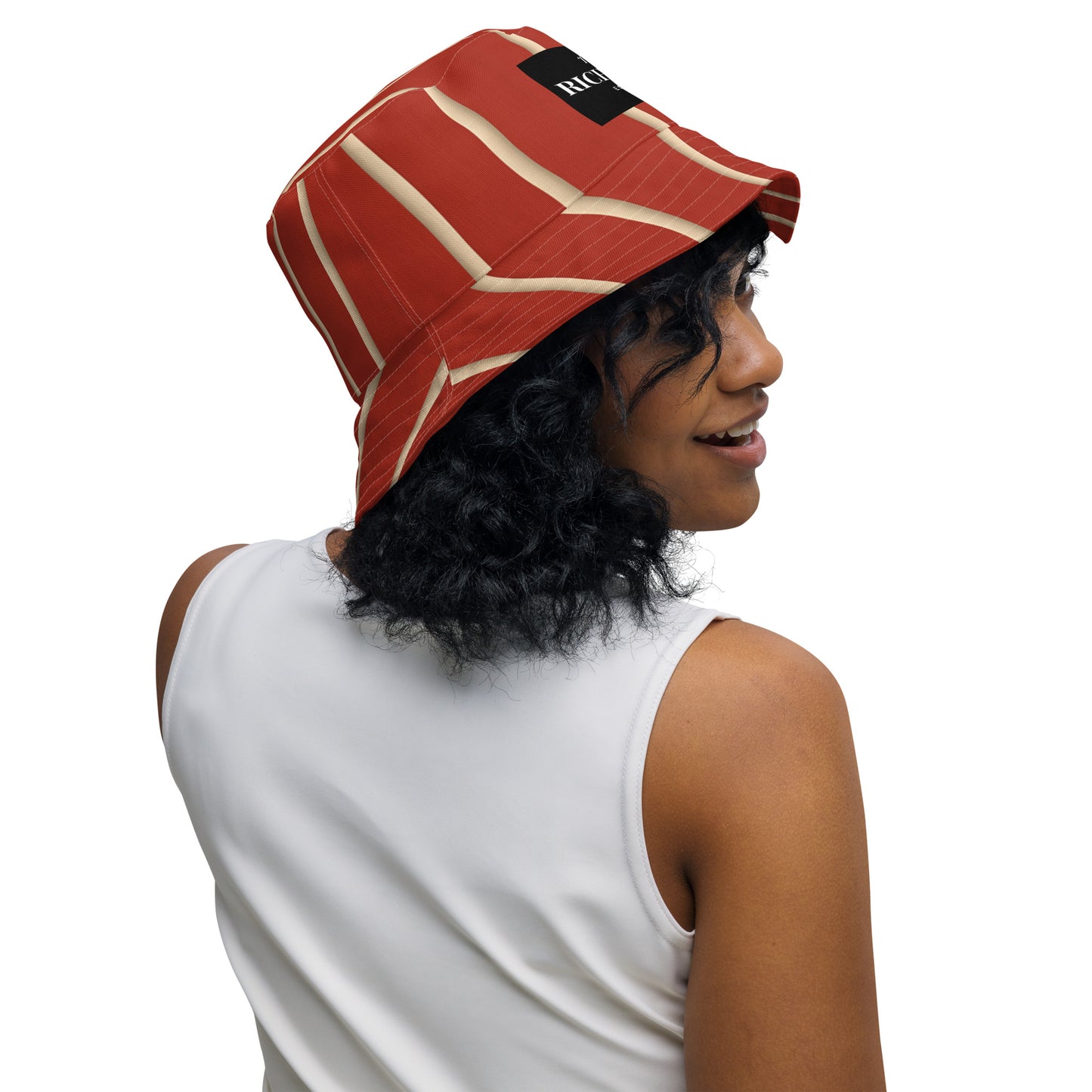 Reversible bucket hat