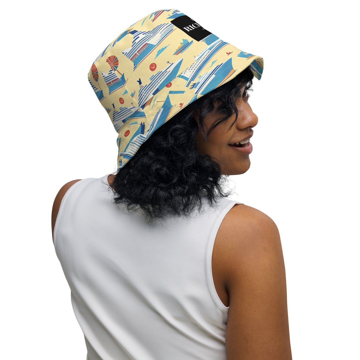 Reversible bucket hat