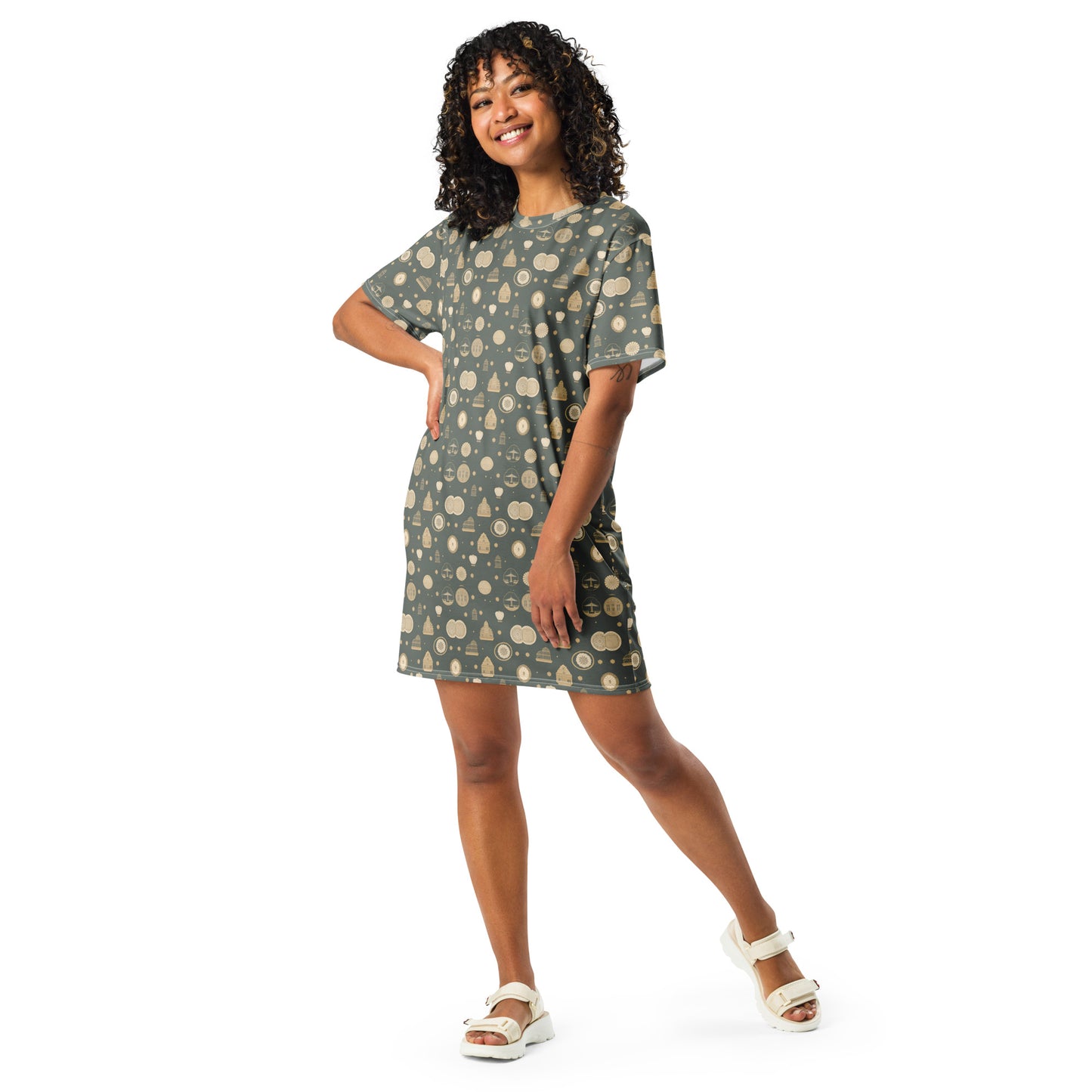 T-shirt dress