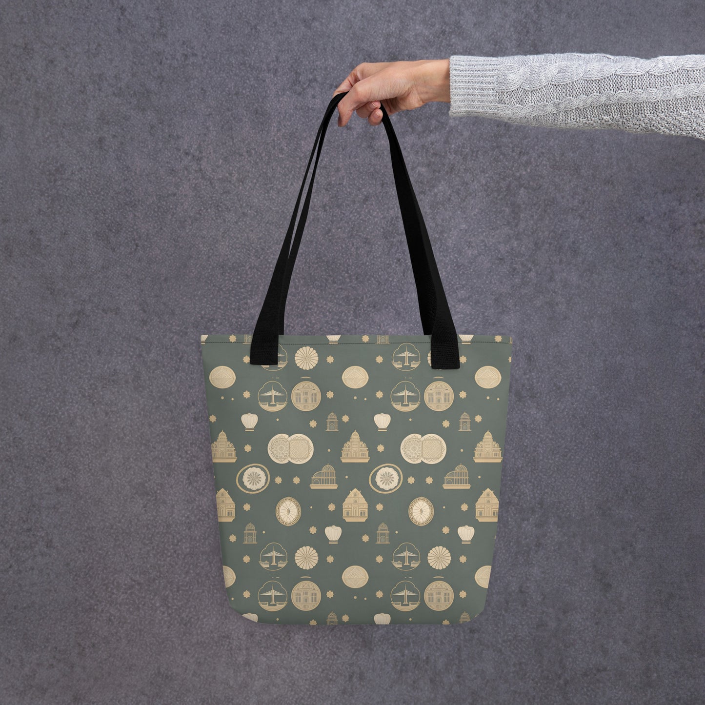 Tote bag