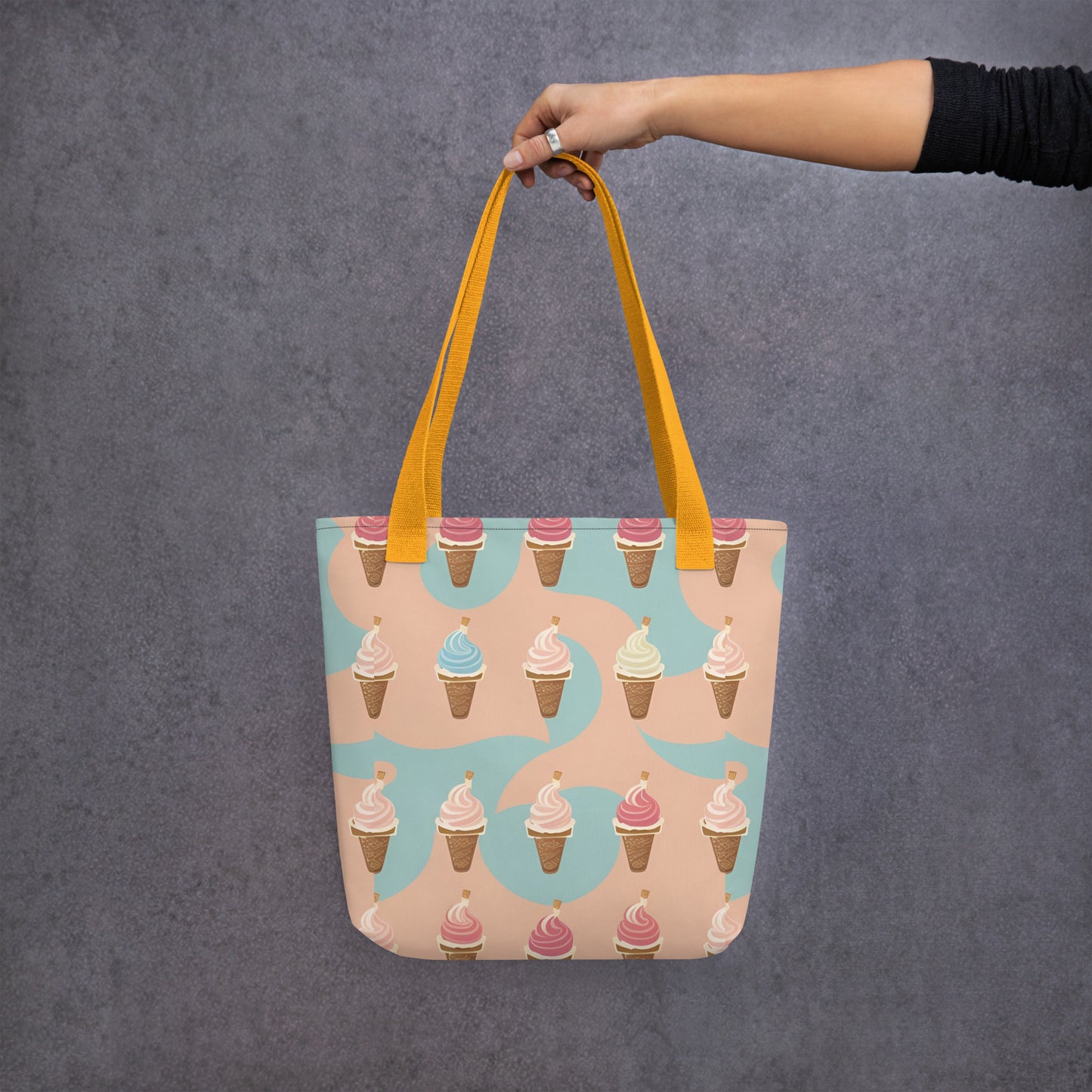 Tote bag