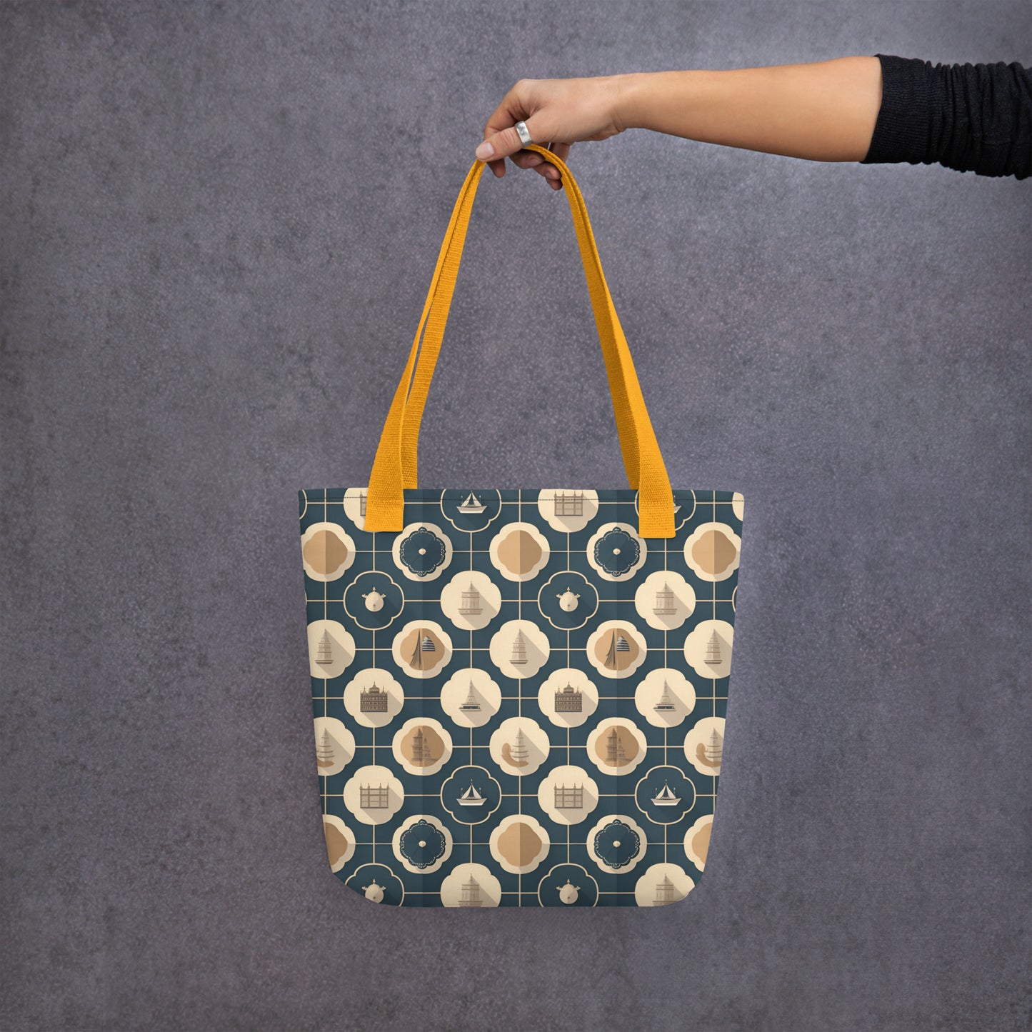 Tote bag