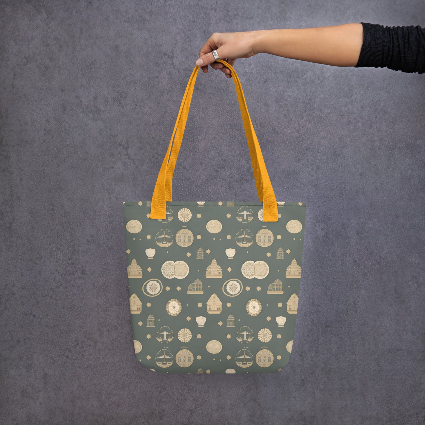 Tote bag