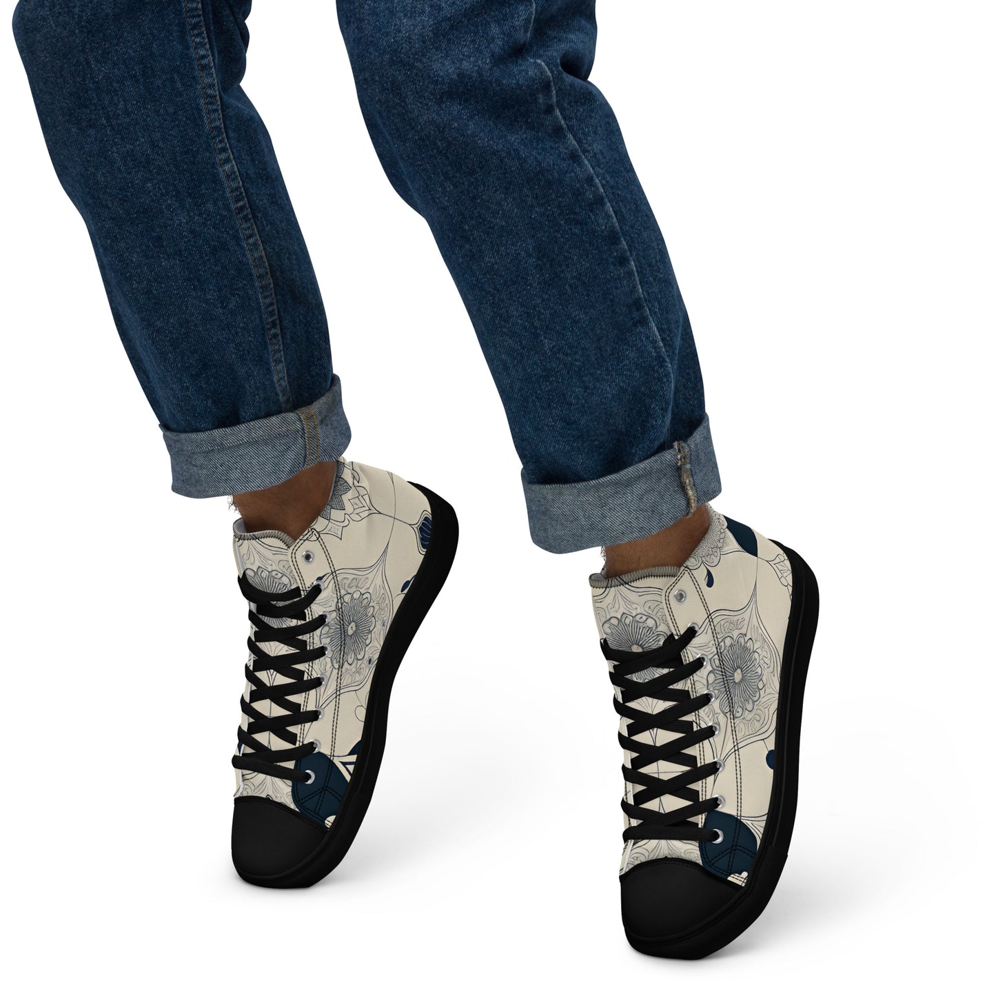 Men’s high top canvas shoes