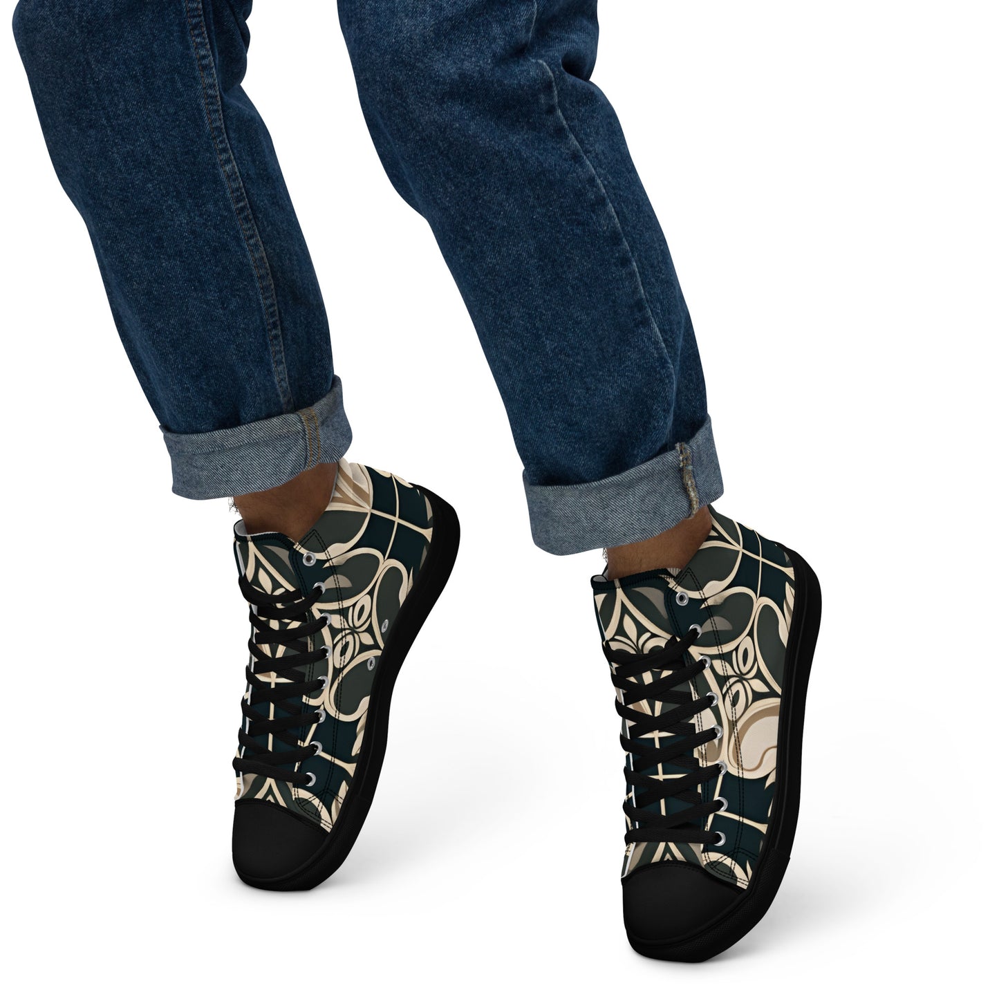 Men’s high top canvas shoes