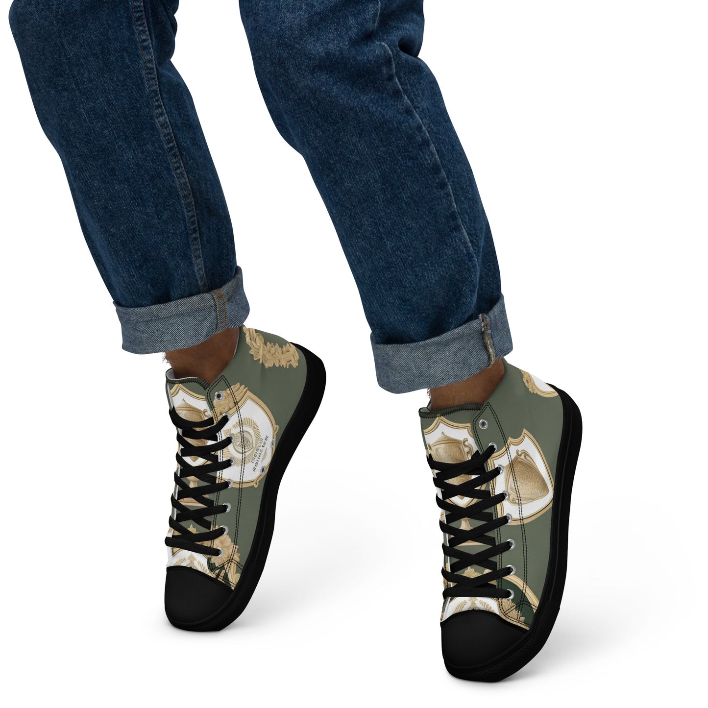 Men’s high top canvas shoes