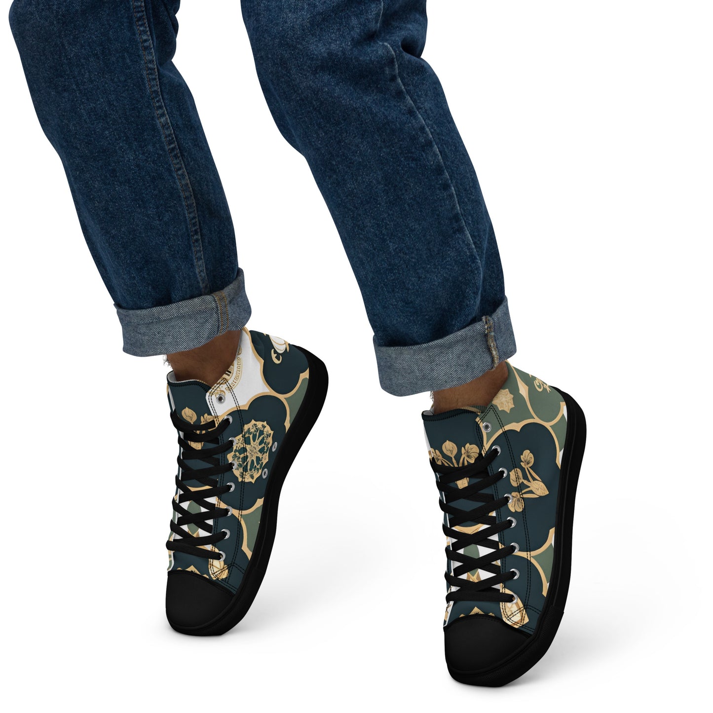 Men’s high top canvas shoes