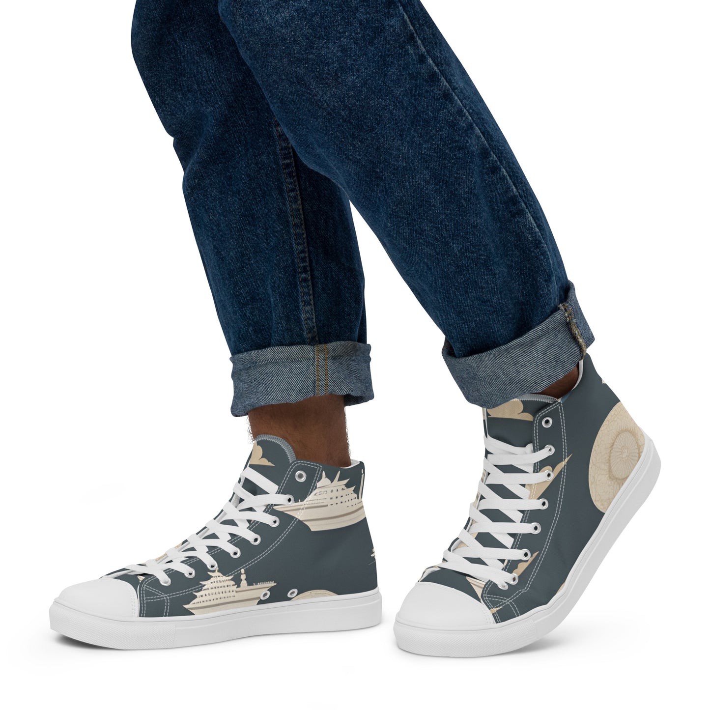 Men’s high top canvas shoes