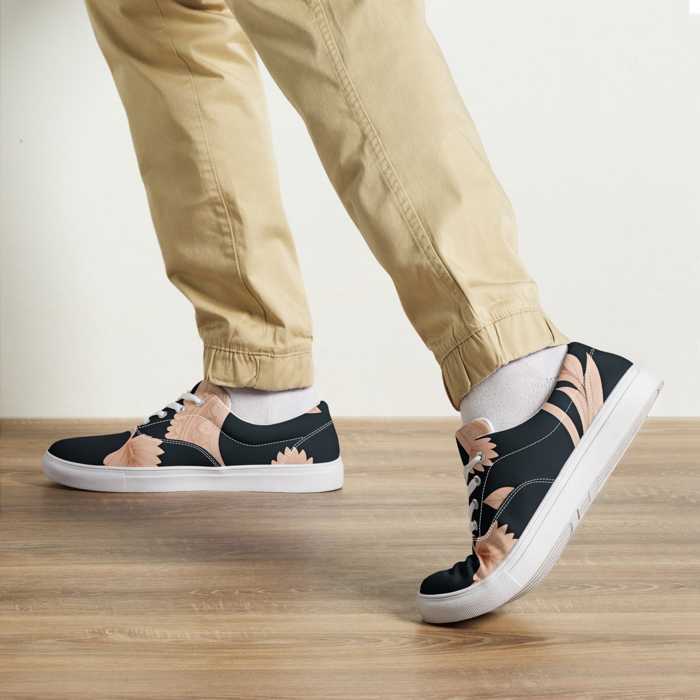 Men’s lace-up canvas shoes