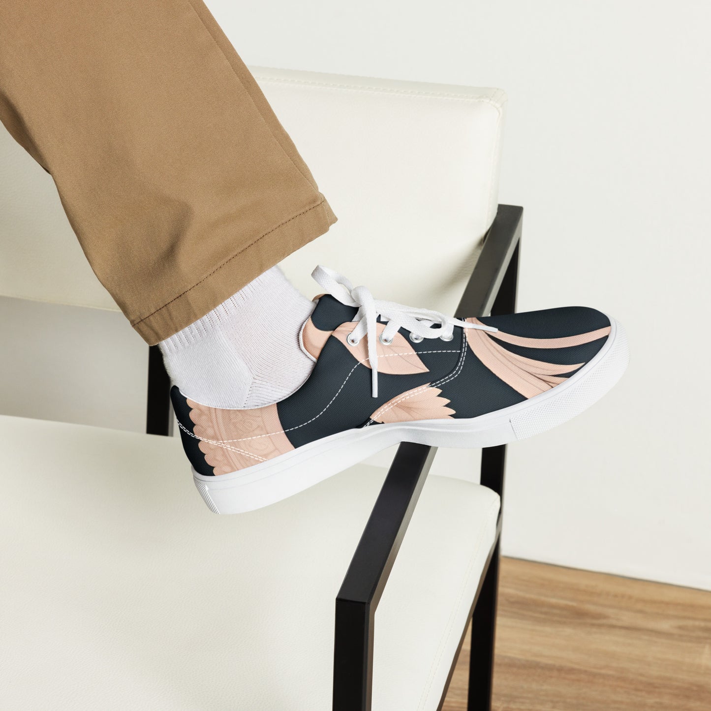 Men’s lace-up canvas shoes