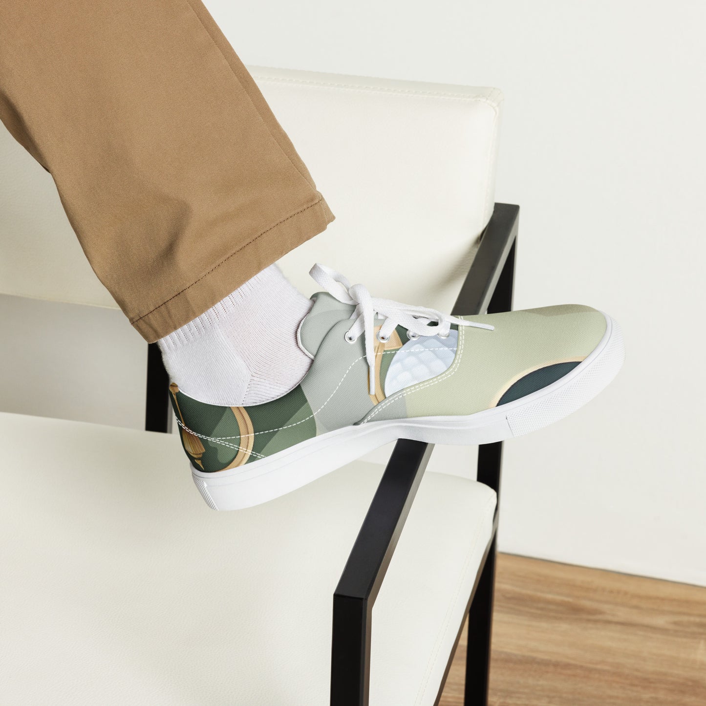 Men’s lace-up canvas shoes