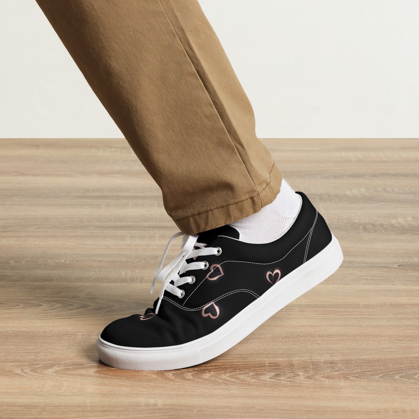 Men’s lace-up canvas shoes