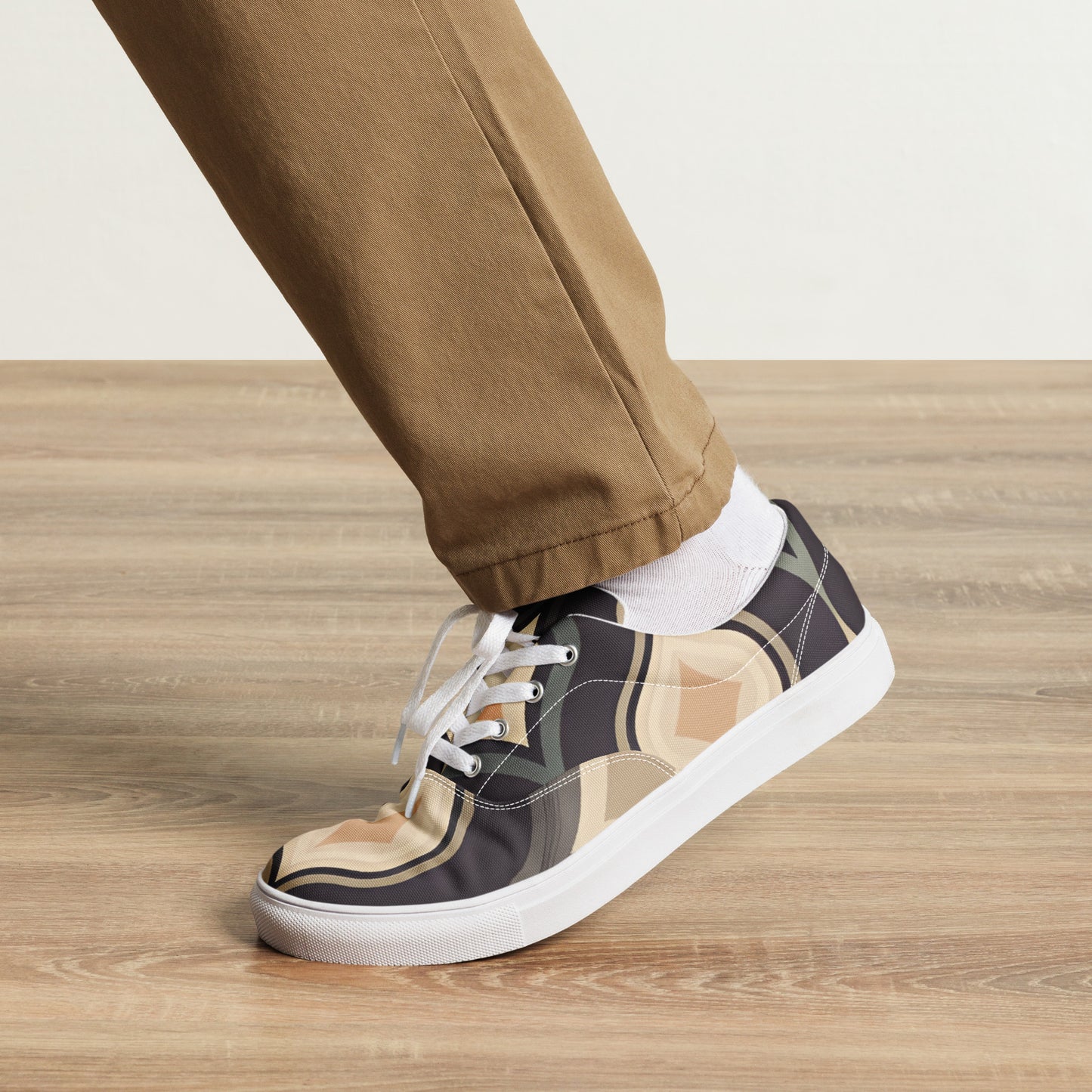 Men’s lace-up canvas shoes