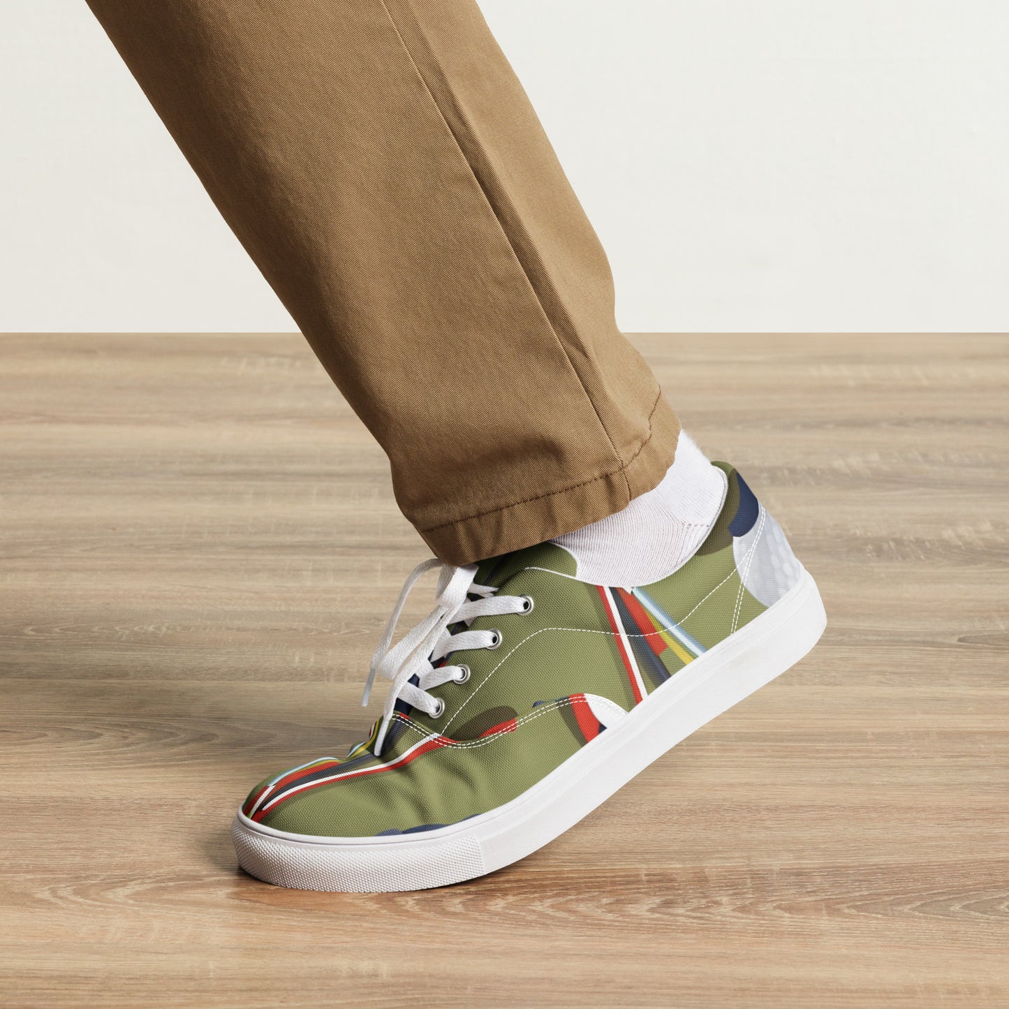 Men’s lace-up canvas shoes