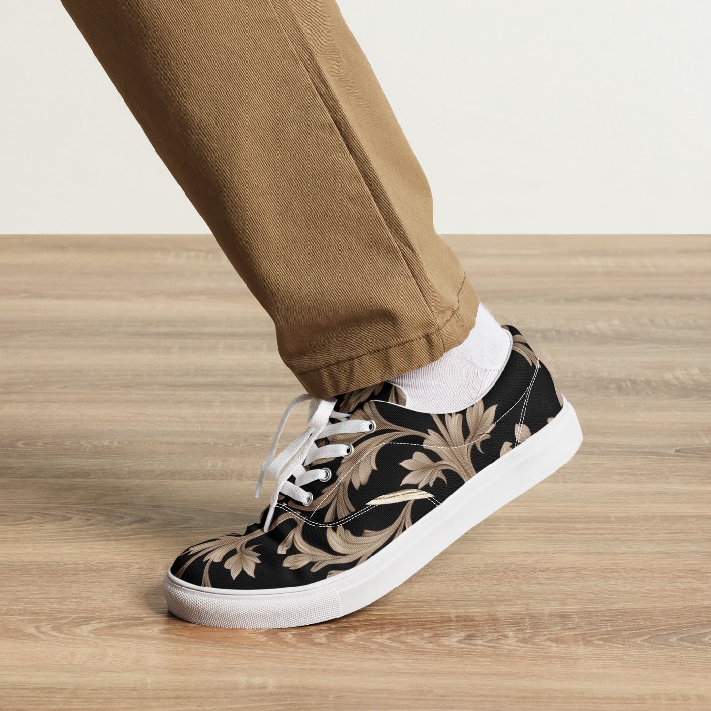 Men’s lace-up canvas shoes