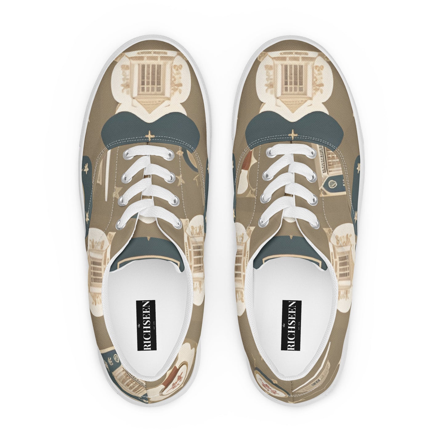 Men’s lace-up canvas shoes