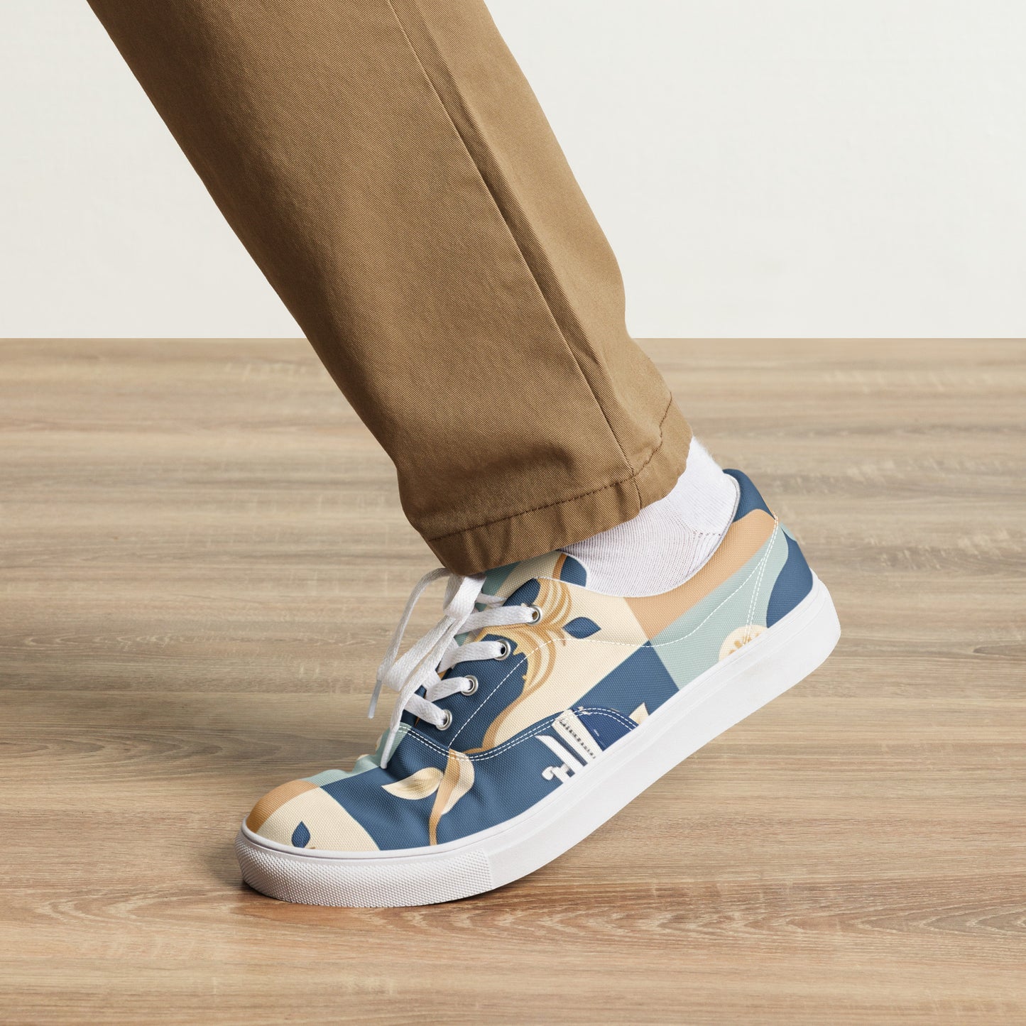 Men’s lace-up canvas shoes