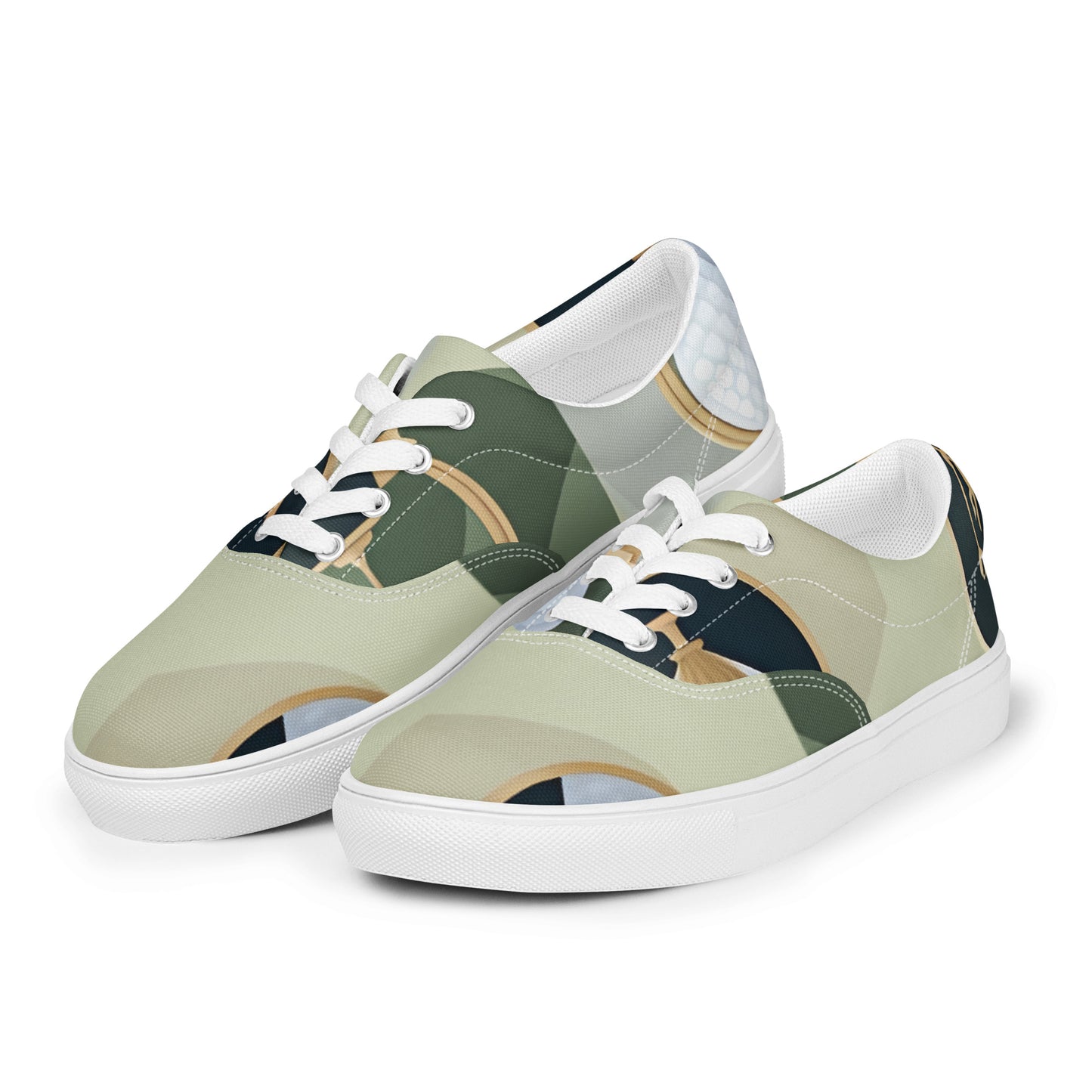 Men’s lace-up canvas shoes