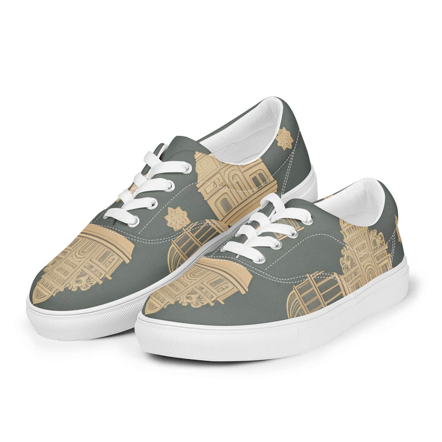 Men’s lace-up canvas shoes