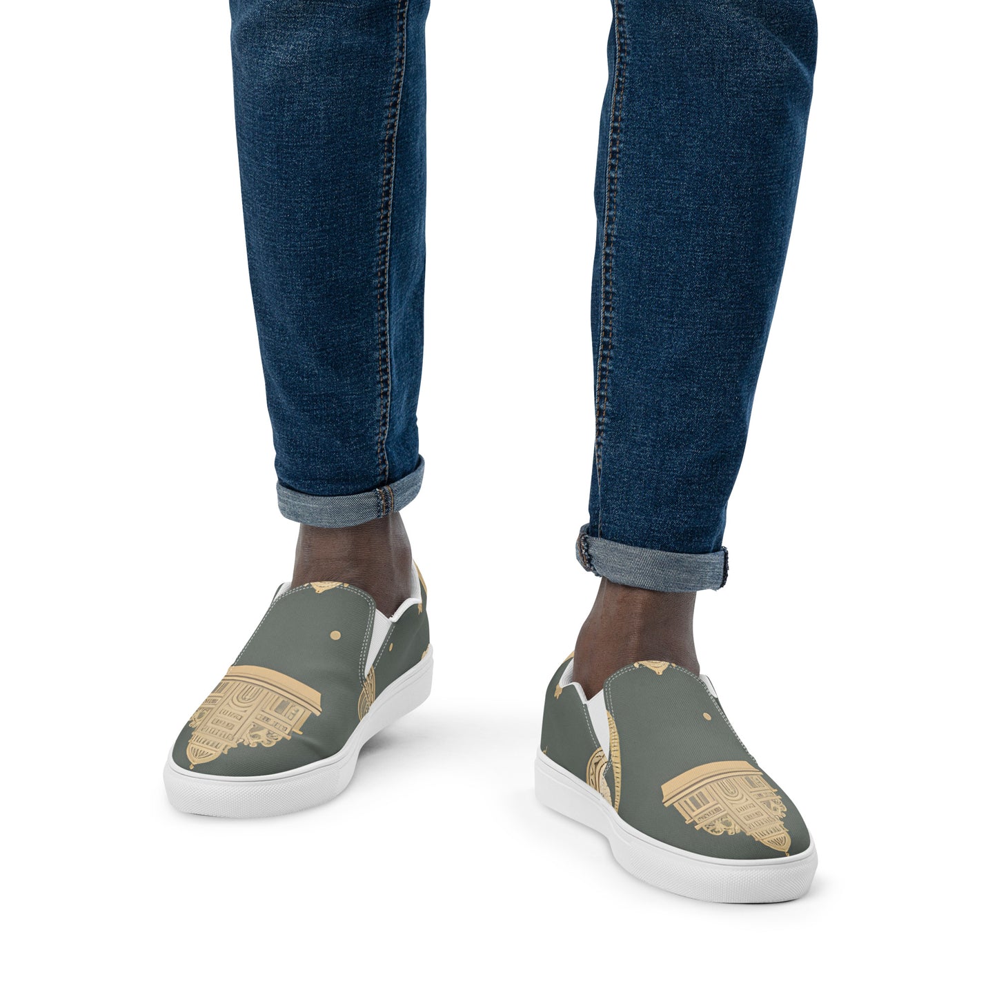 Men’s slip-on canvas shoes