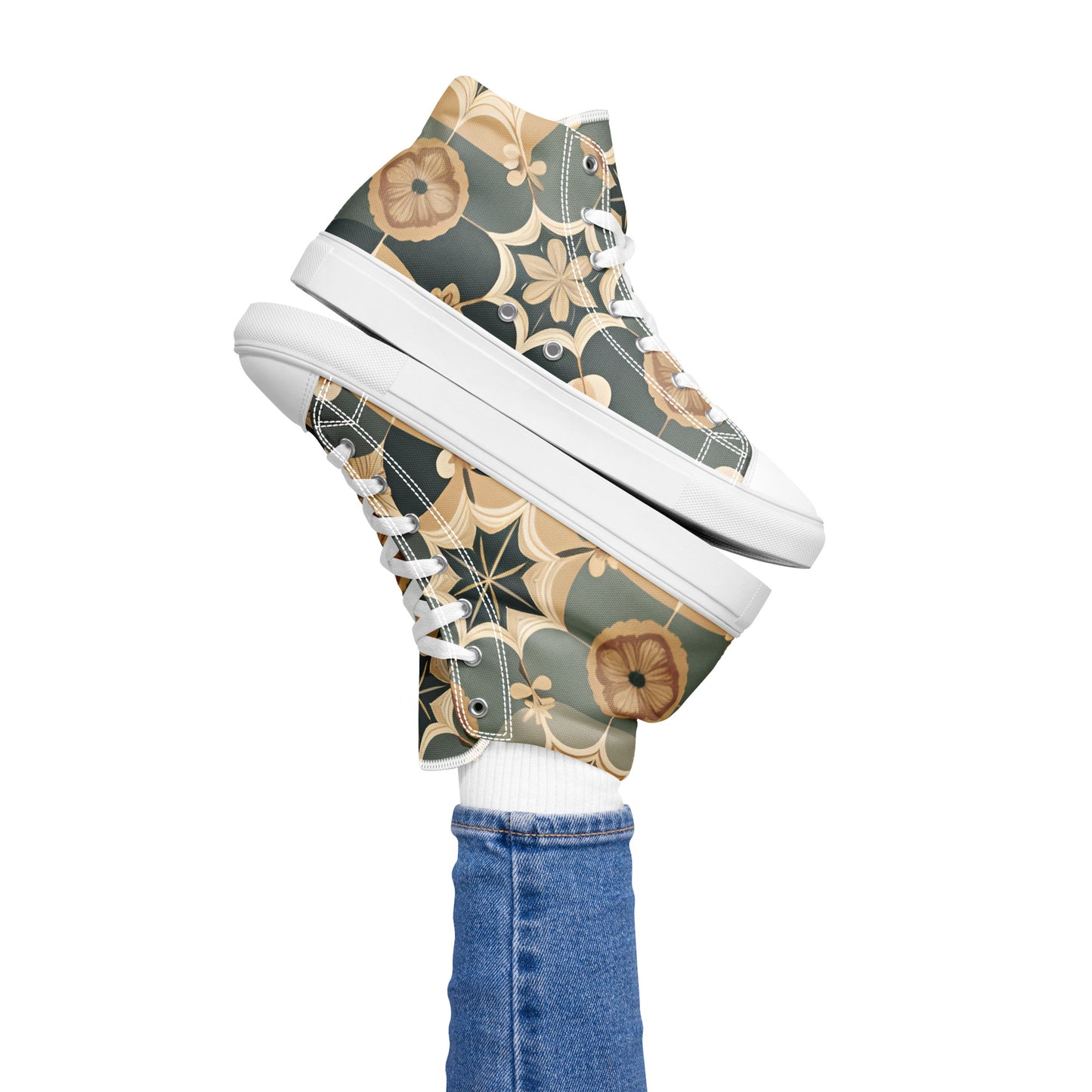 Women’s high top canvas shoes