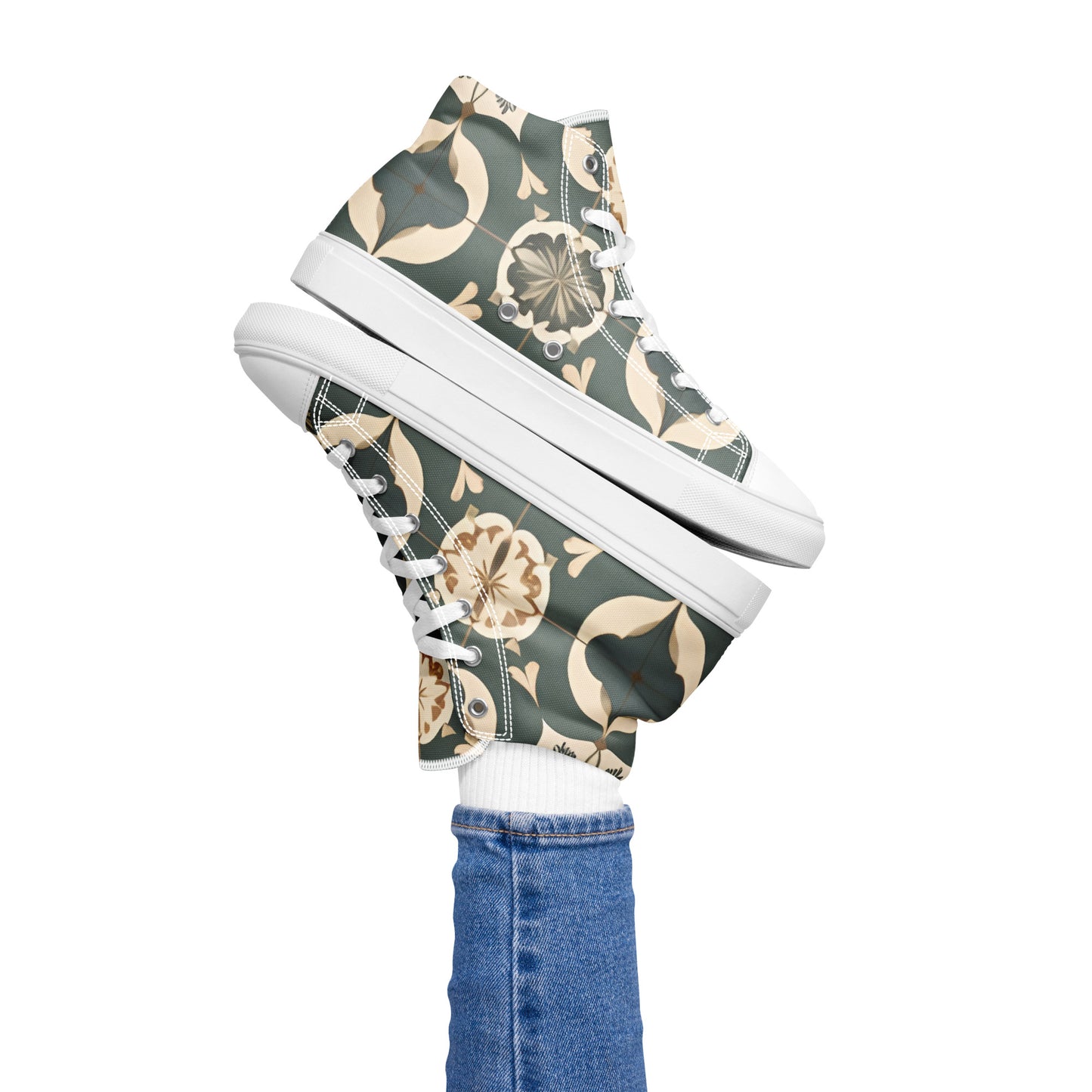 Women’s high top canvas shoes