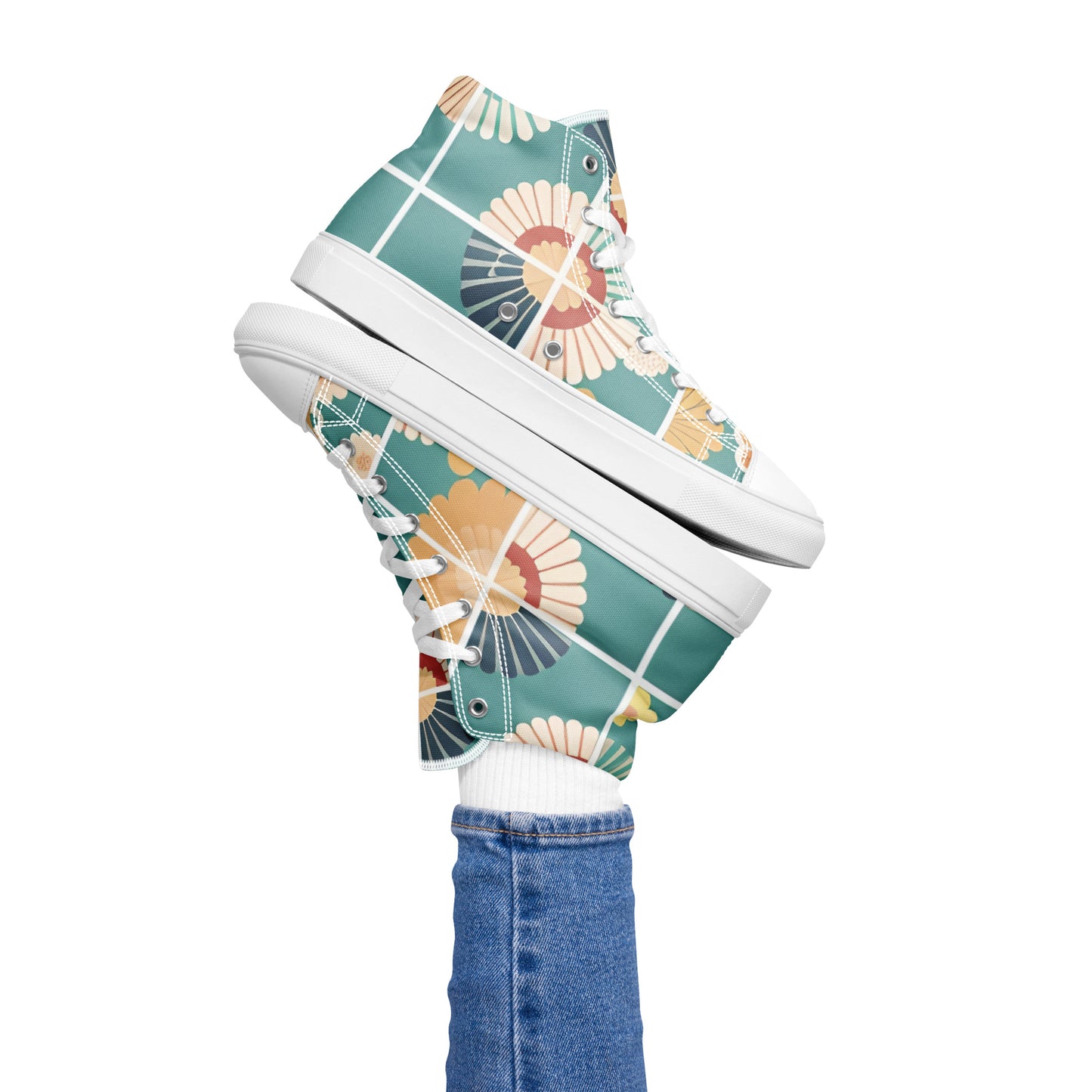 Women’s high top canvas shoes