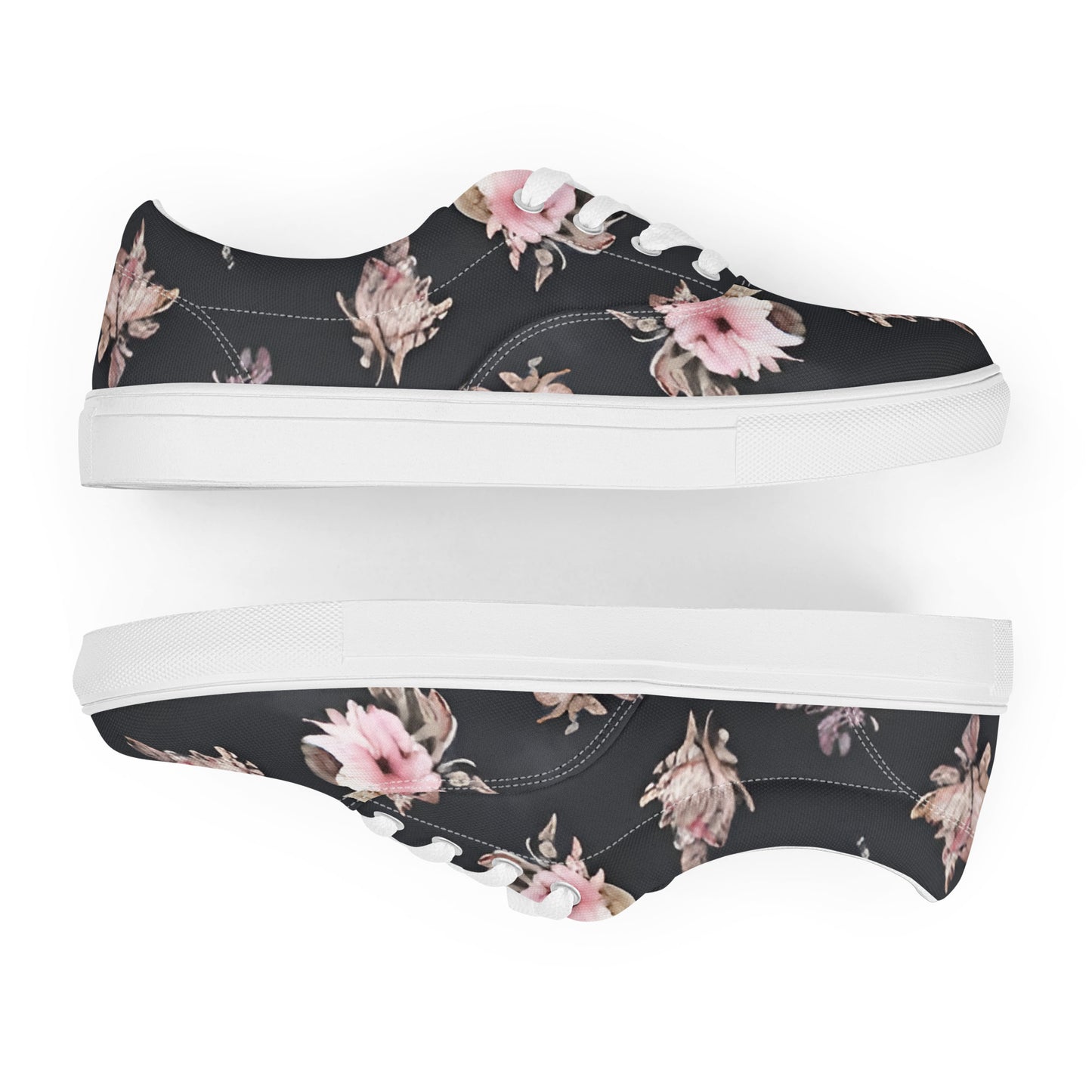 Women’s lace-up canvas shoes