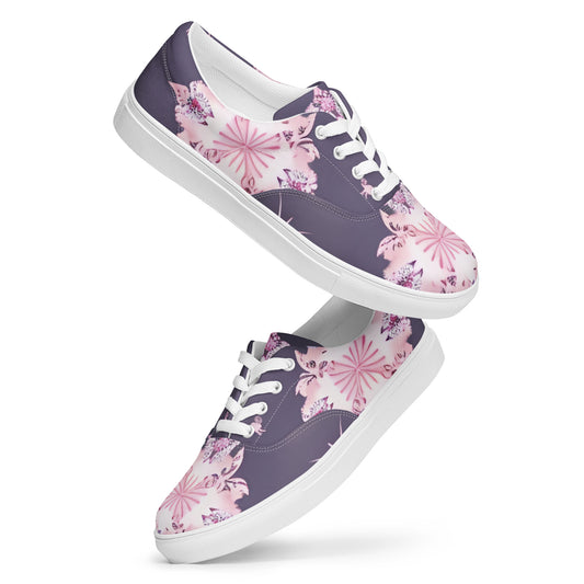 Women’s lace-up canvas shoes