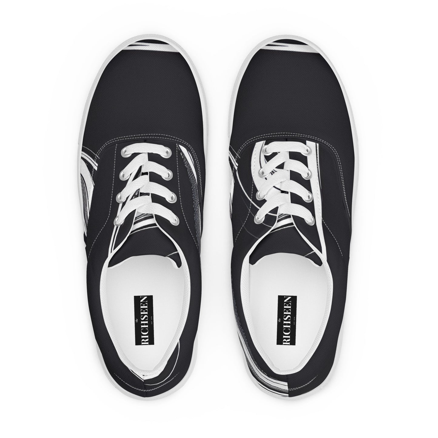 Women’s lace-up canvas shoes