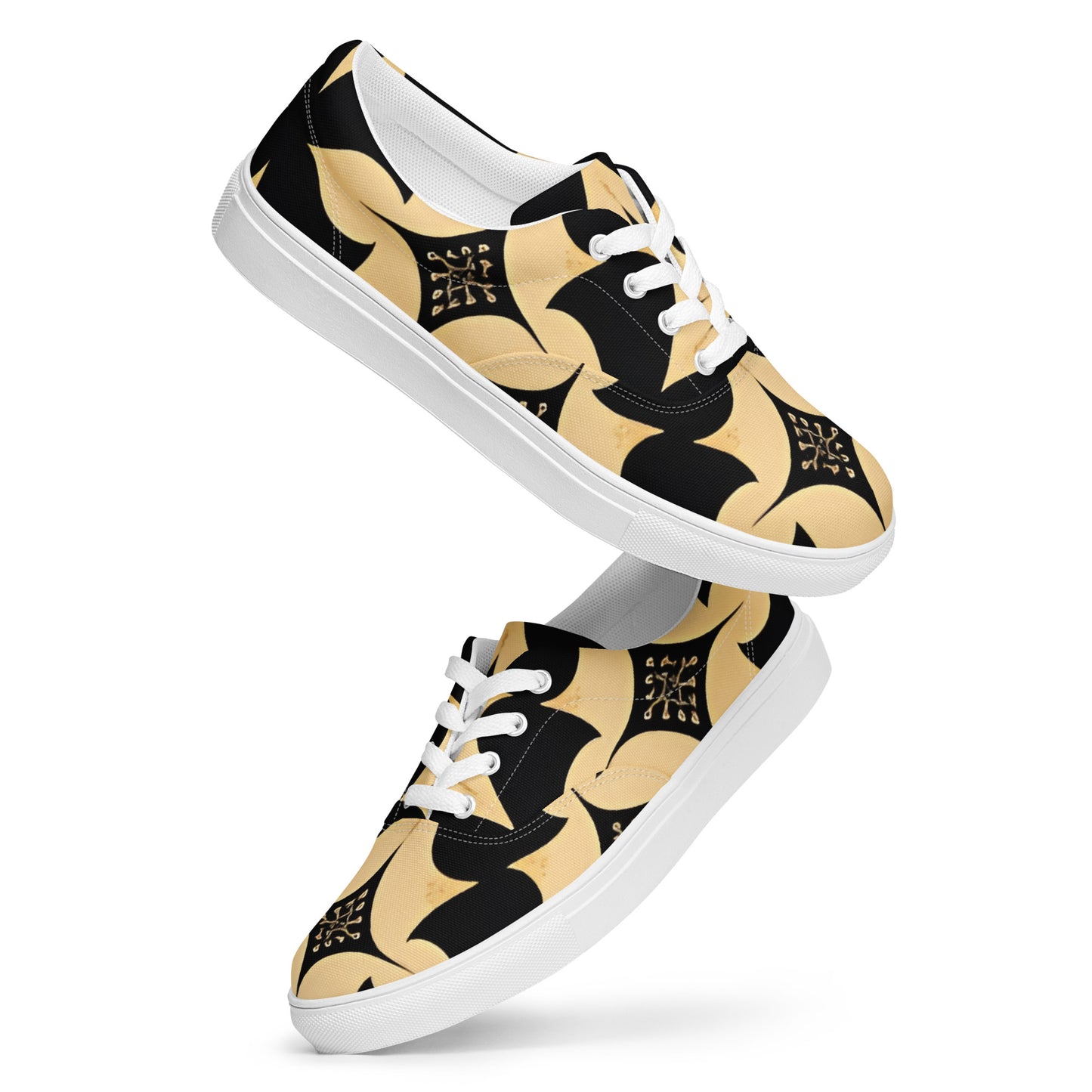 Women’s lace-up canvas shoes