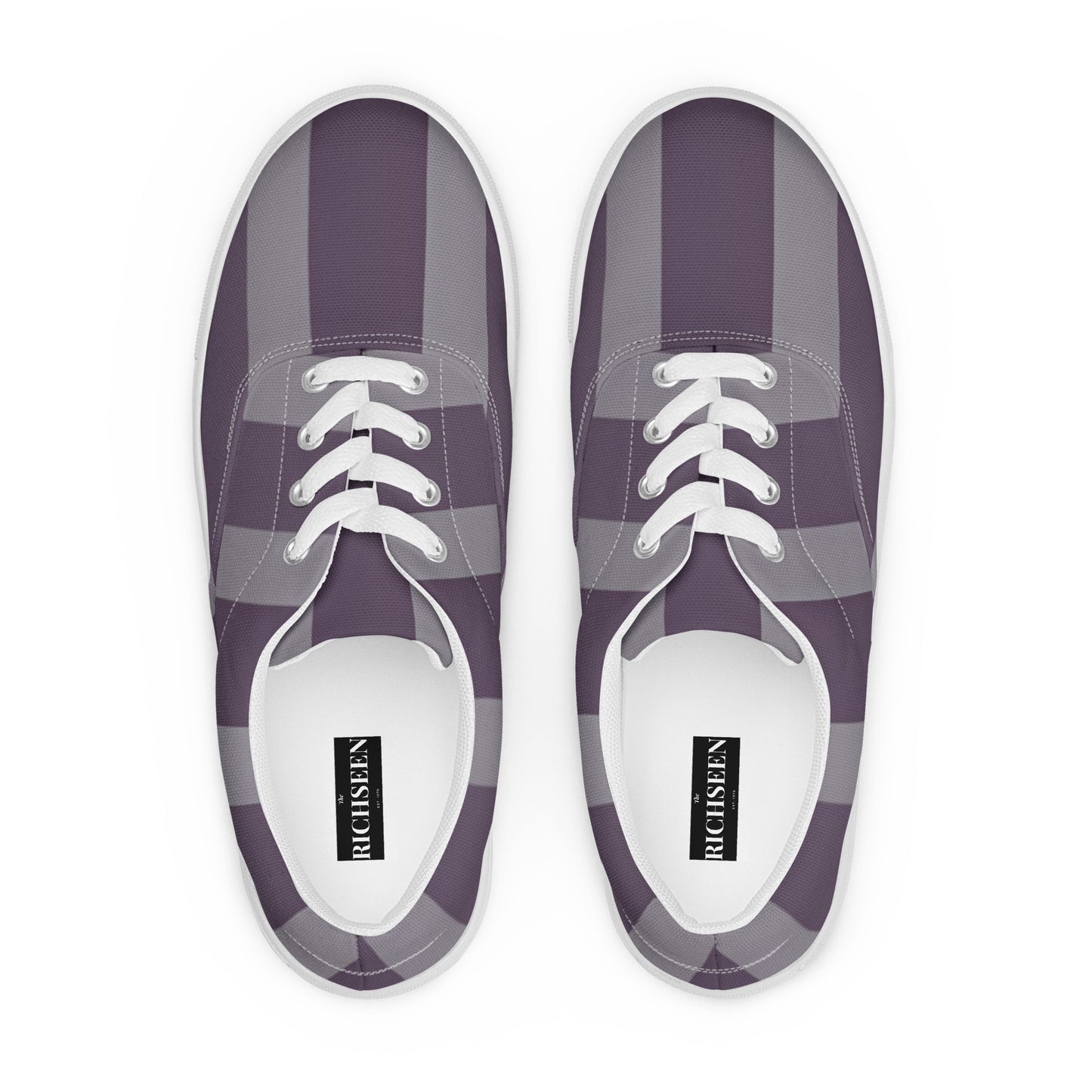 Women’s lace-up canvas shoes