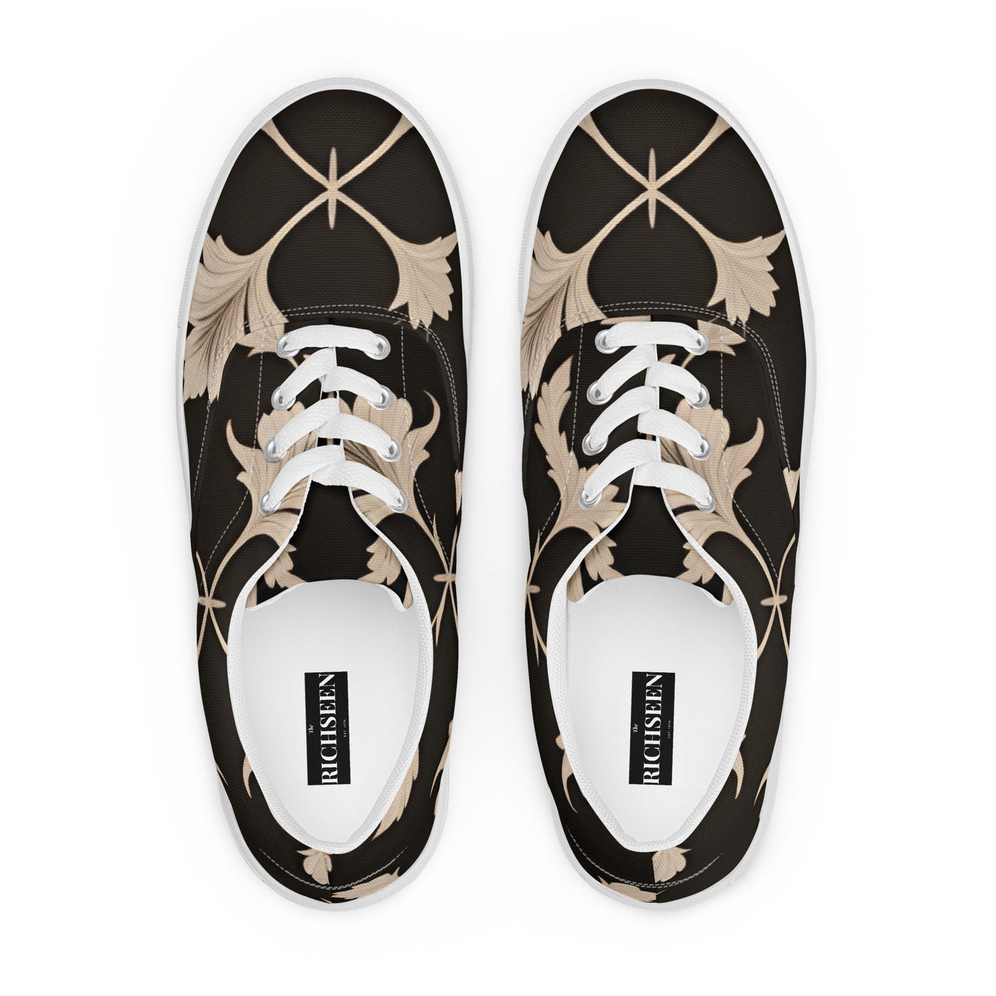 Women’s lace-up canvas shoes