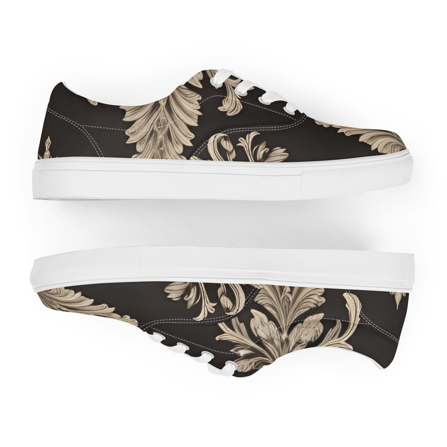 Women’s lace-up canvas shoes