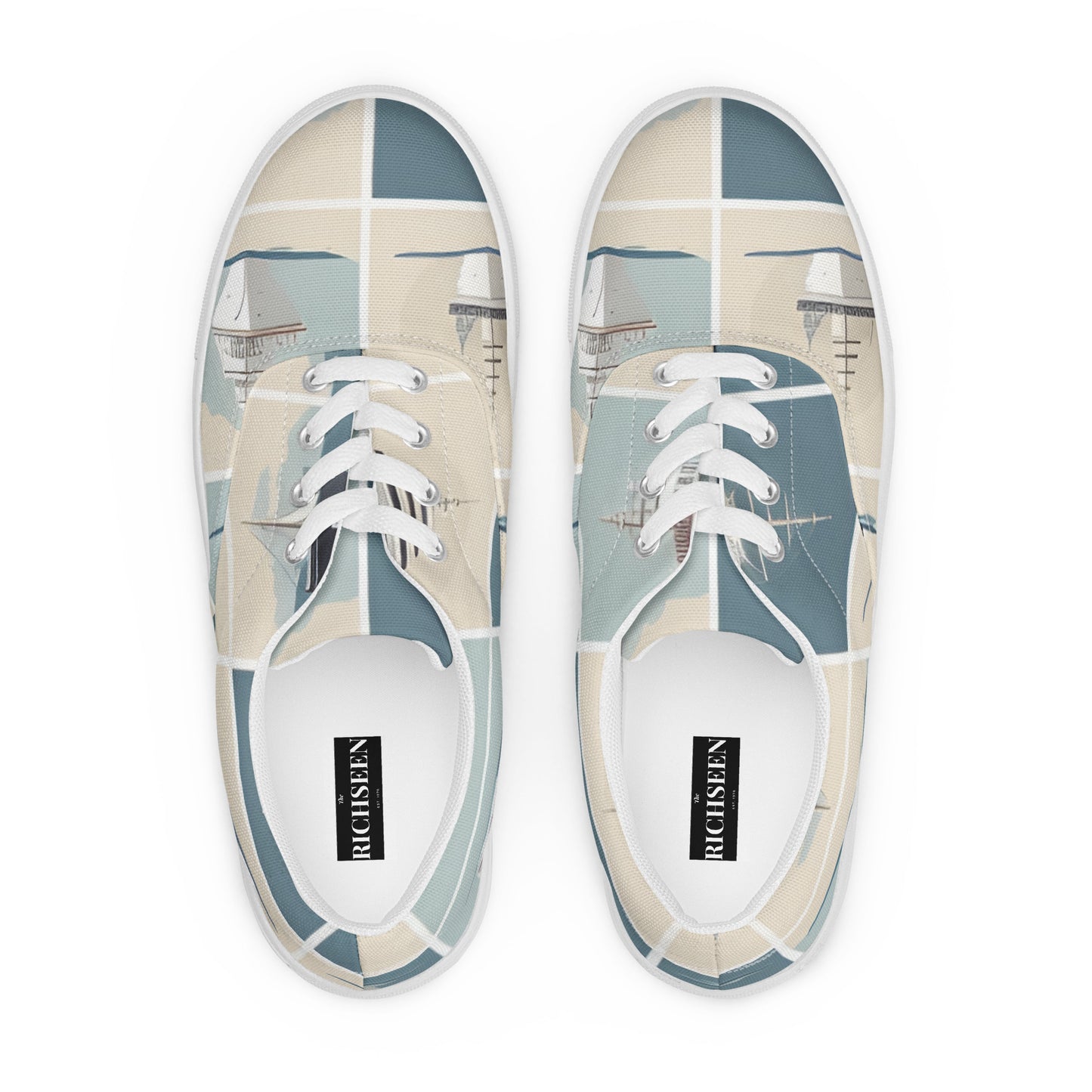 Women’s lace-up canvas shoes