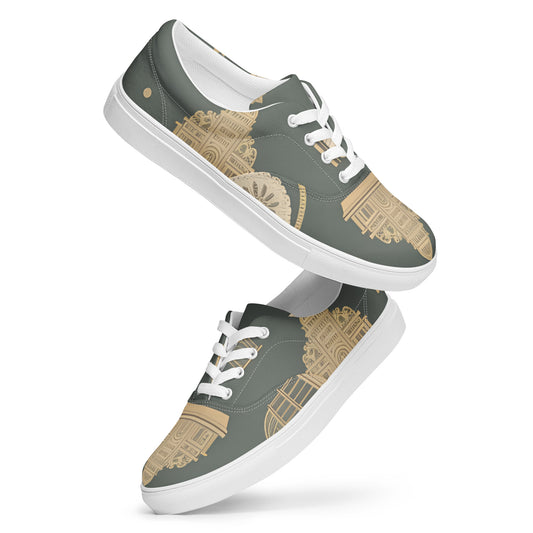 Women’s lace-up canvas shoes