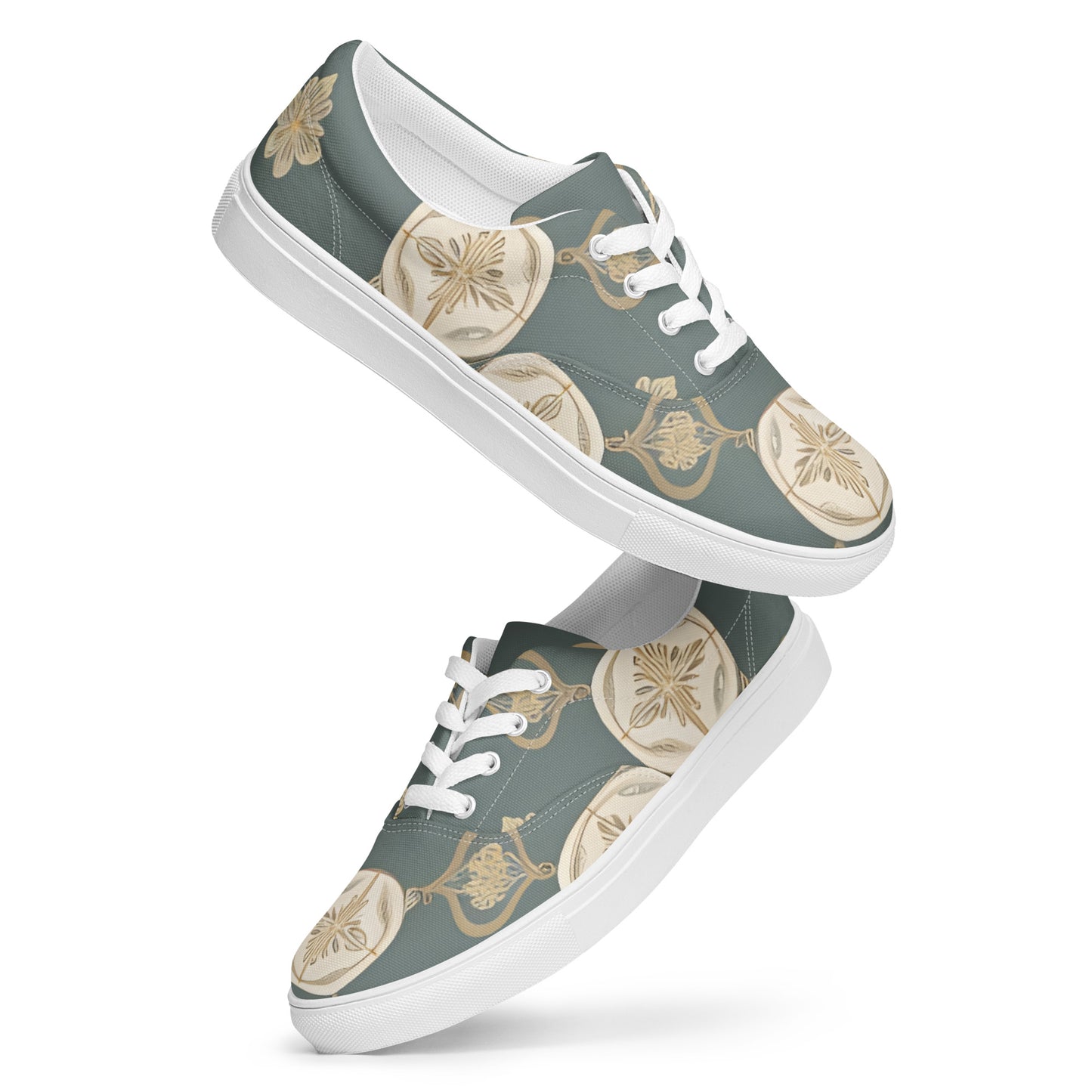 Women’s lace-up canvas shoes