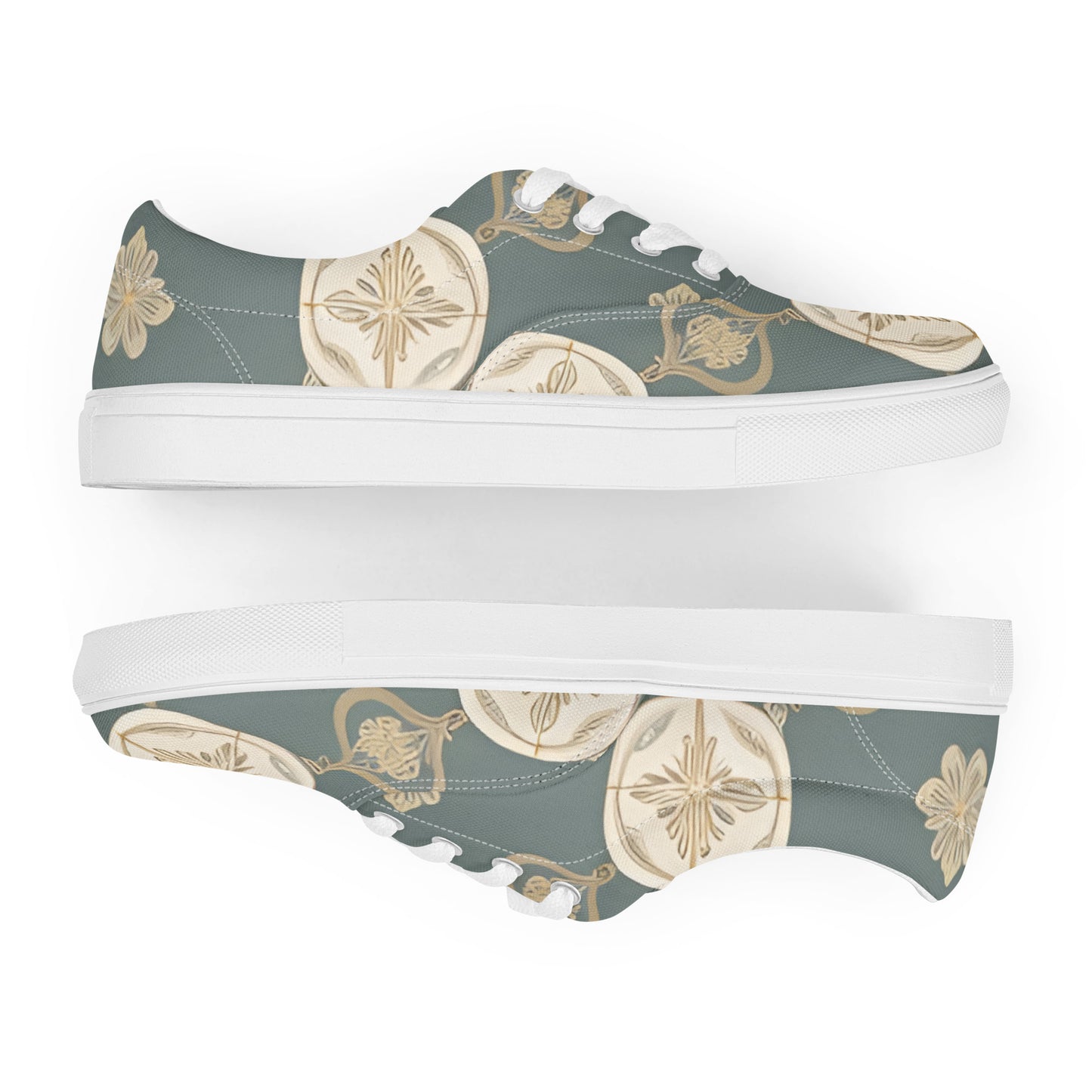 Women’s lace-up canvas shoes