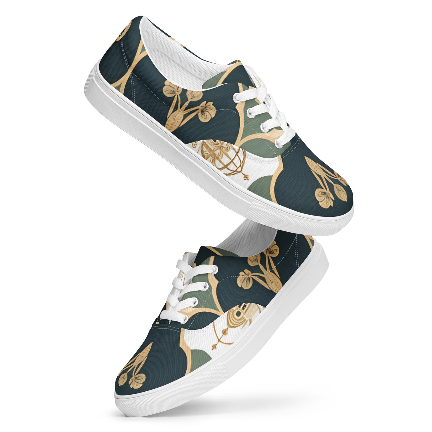 Women’s lace-up canvas shoes