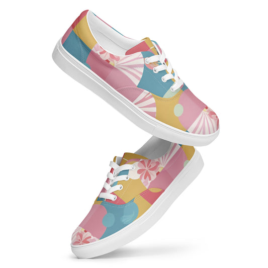 Women’s lace-up canvas shoes