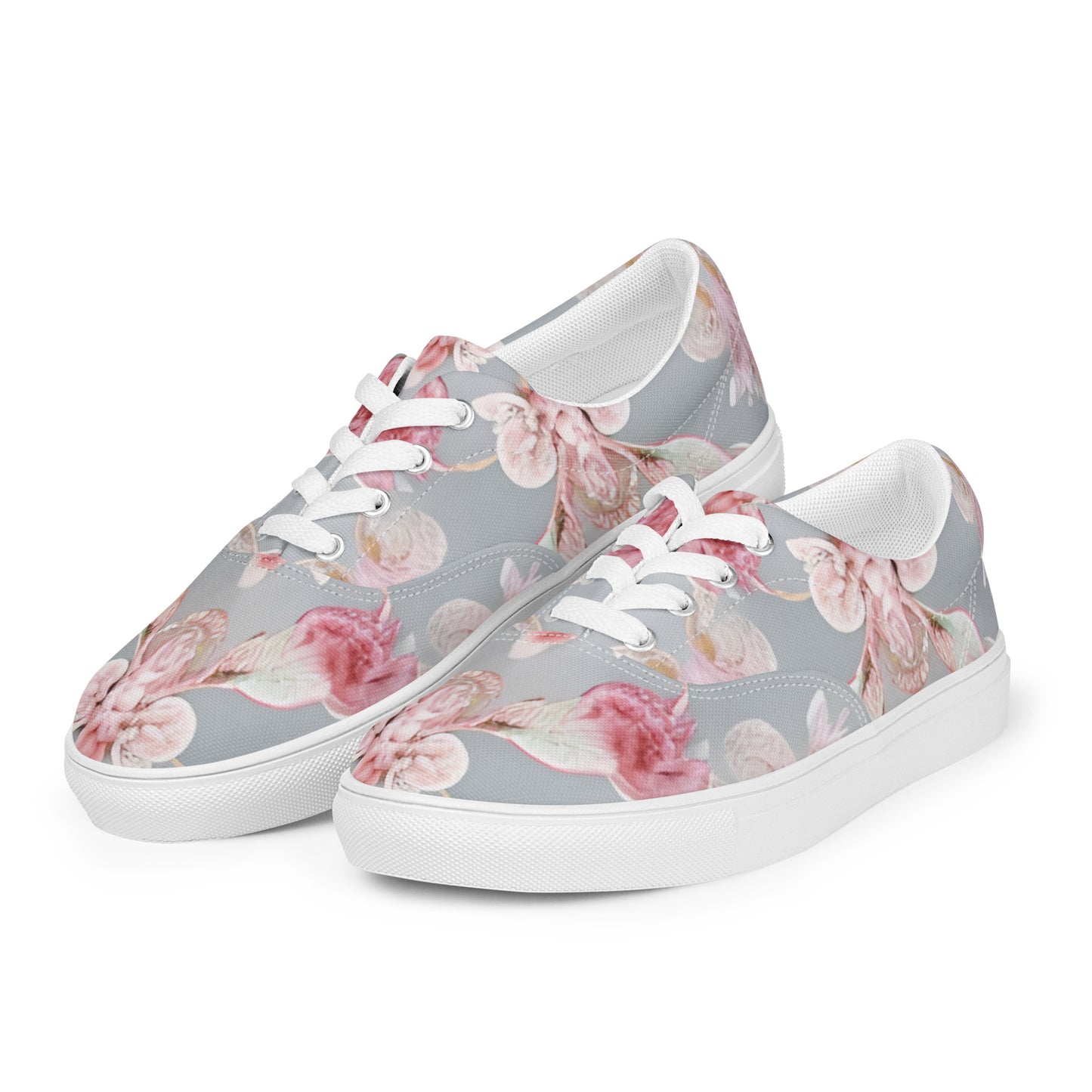 Women’s lace-up canvas shoes