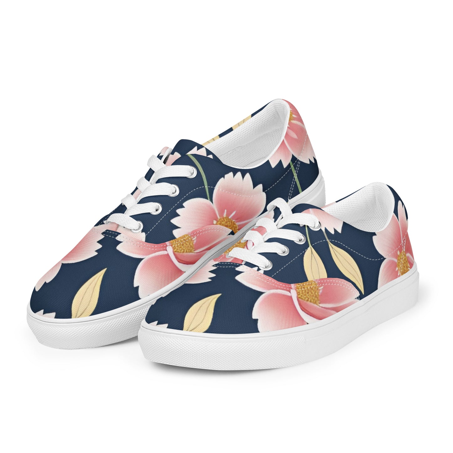 Women’s lace-up canvas shoes