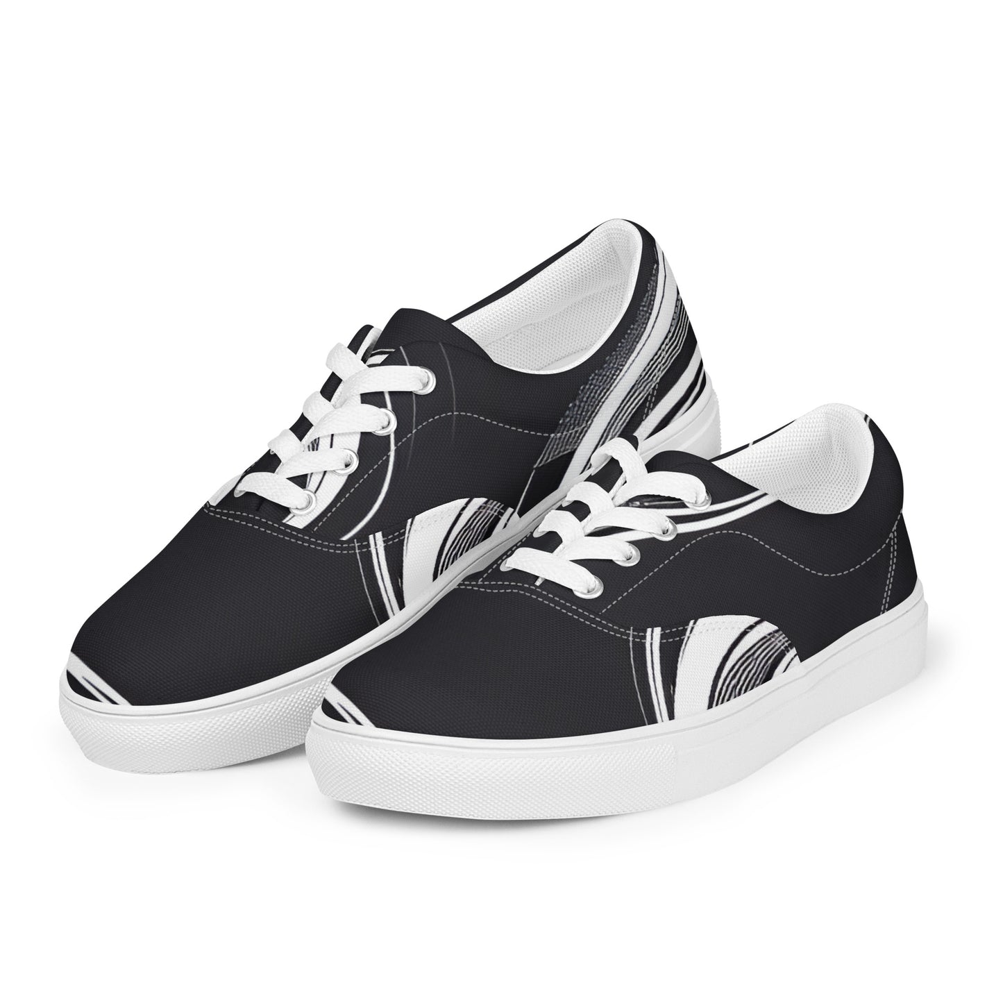 Women’s lace-up canvas shoes