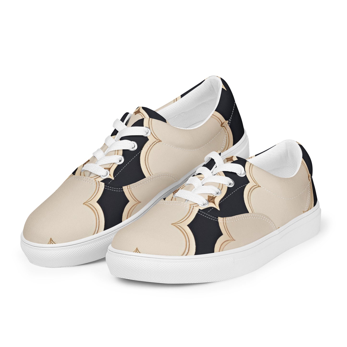 Women’s lace-up canvas shoes