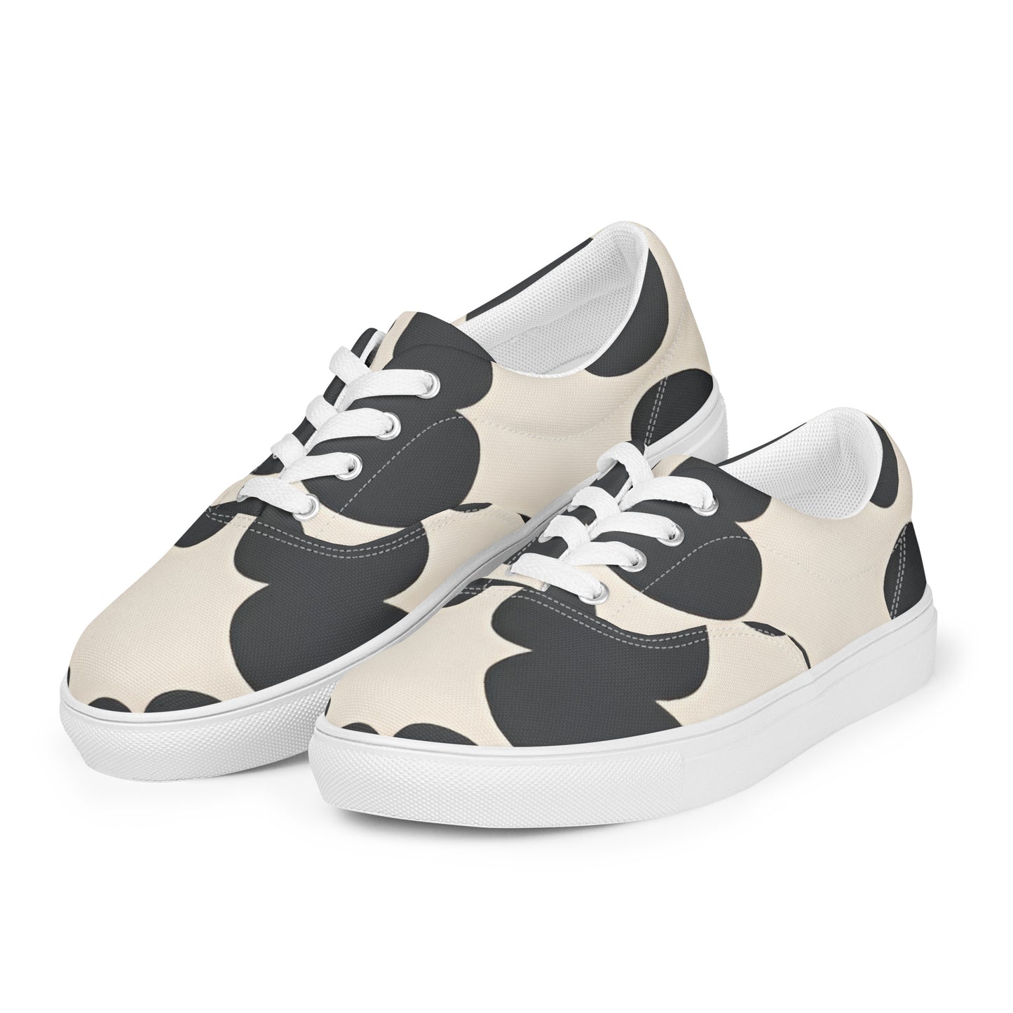 Women’s lace-up canvas shoes