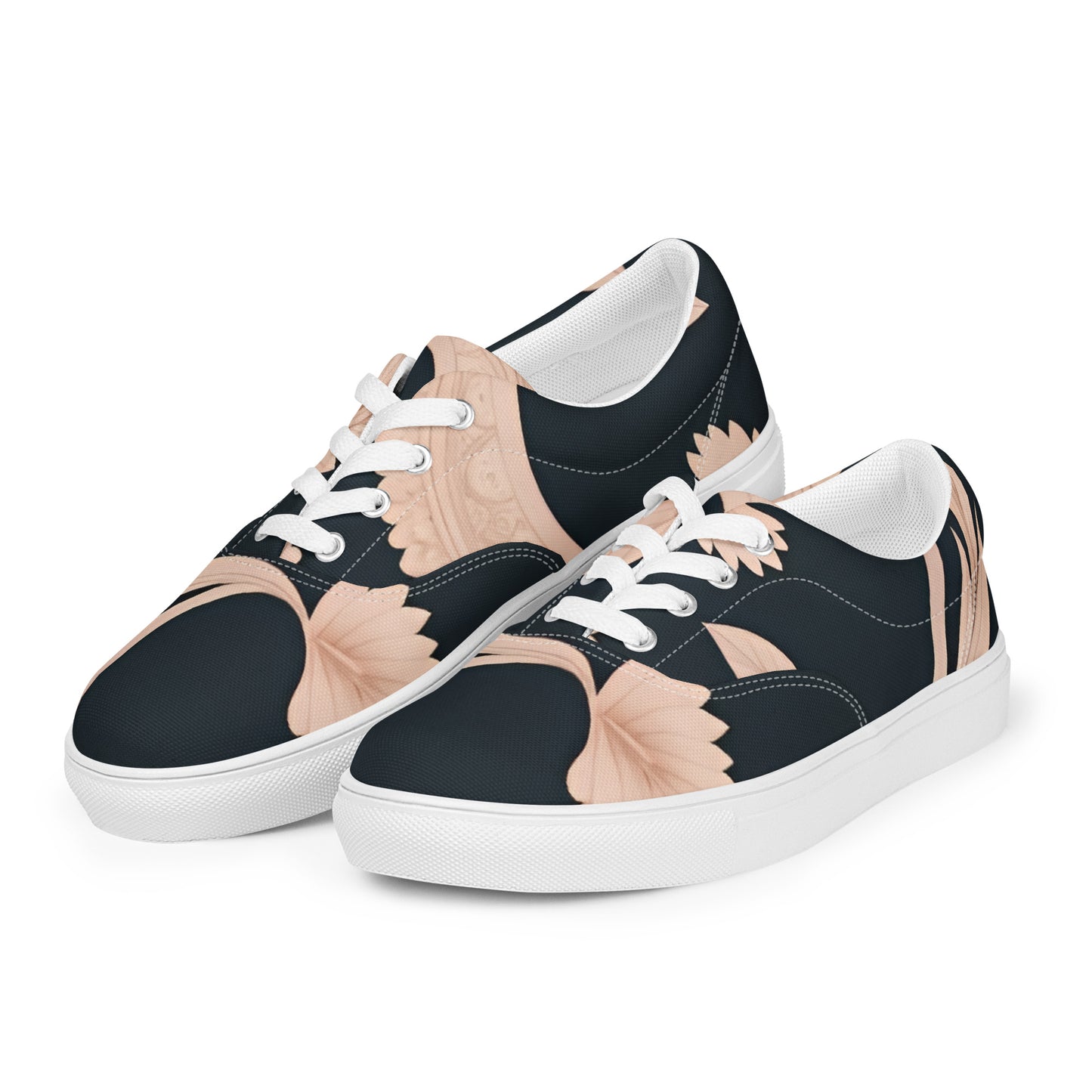 Women’s lace-up canvas shoes