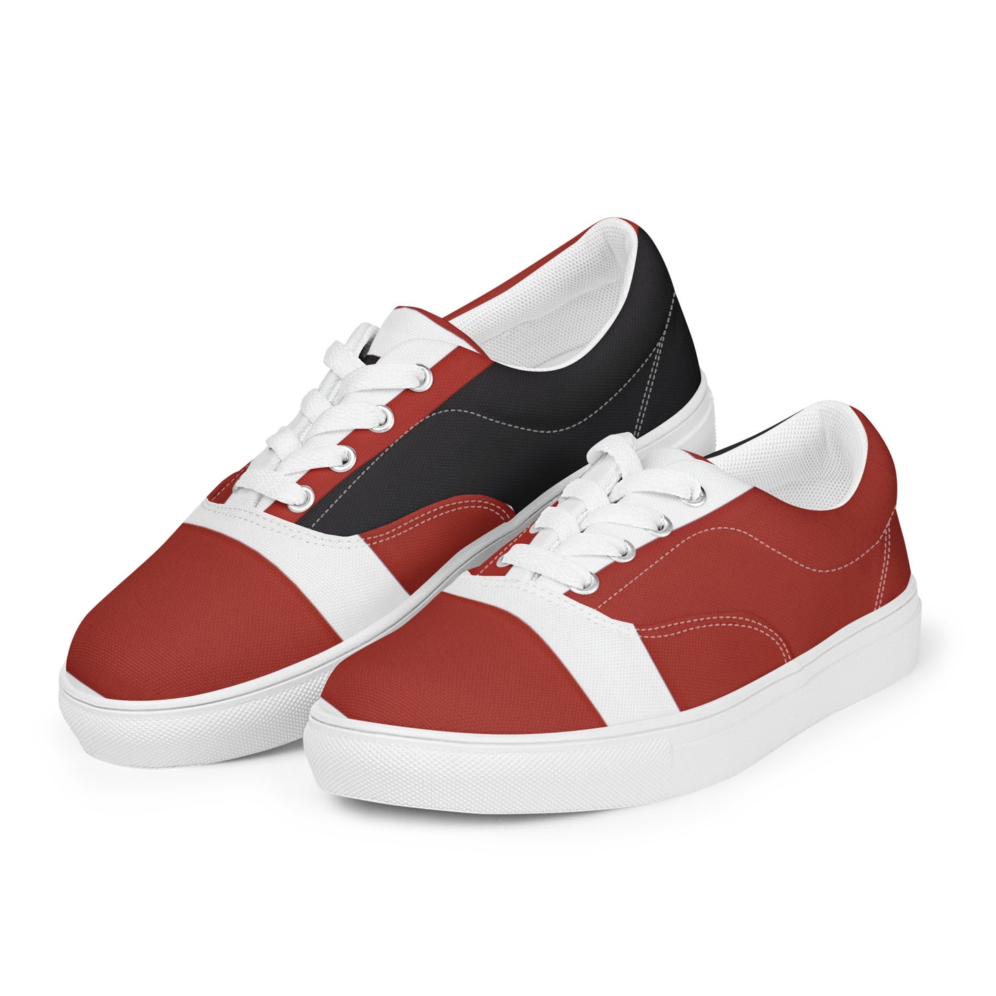 Women’s lace-up canvas shoes