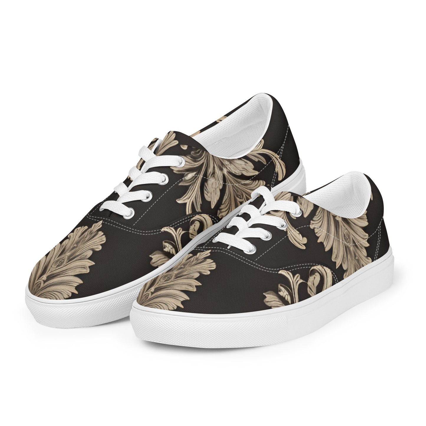 Women’s lace-up canvas shoes