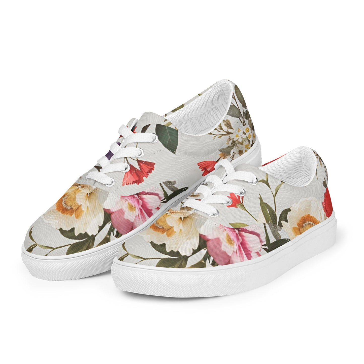 Women’s lace-up canvas shoes